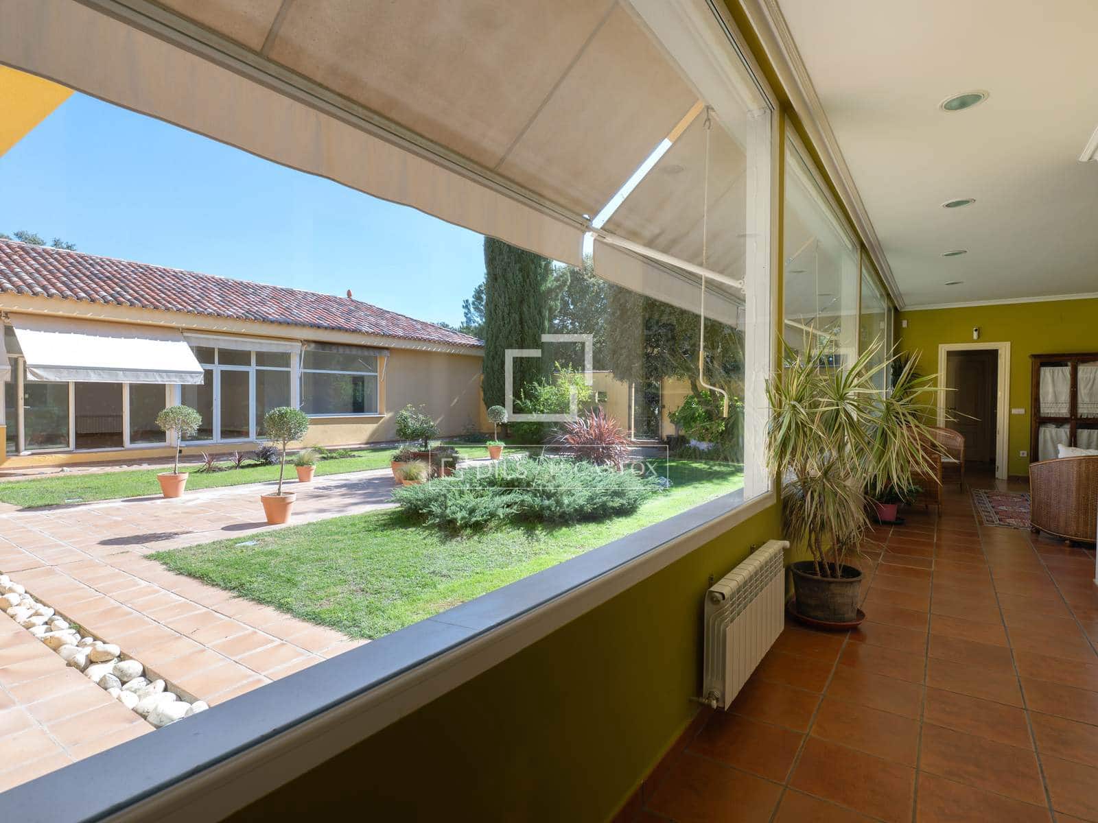 9 sypialnia Finka/Dom wiejski na sprzedaż w Colmenarejo z basenem garażem - 1 590 000 € (Ref: 10160766)