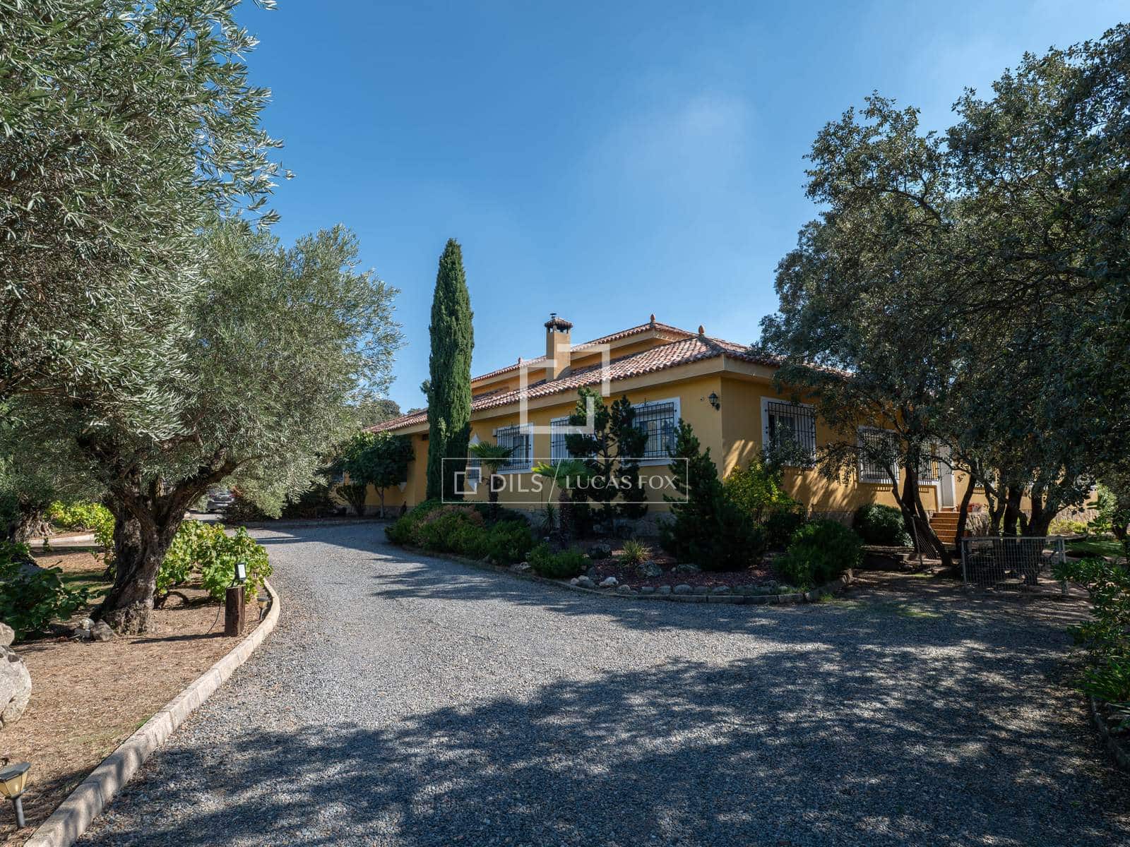 9 sypialnia Finka/Dom wiejski na sprzedaż w Colmenarejo z basenem garażem - 1 590 000 € (Ref: 10160766)