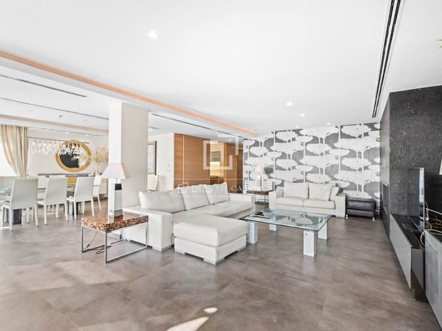 4 soveværelse Villa til leje i Arenales del Sol, Elche / Elx med swimmingpool garage - € 4.500 (Ref: 10161777)