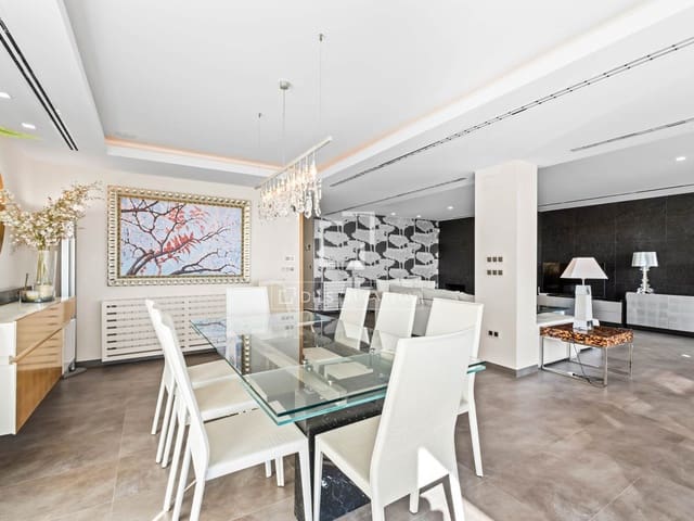 4 soveværelse Villa til leje i Arenales del Sol, Elche / Elx med swimmingpool garage - € 4.500 (Ref: 10161777)