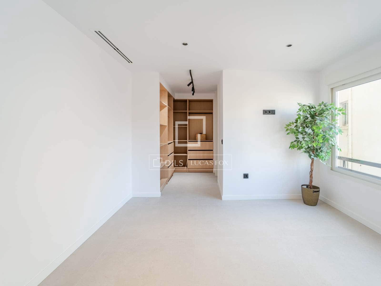3 soveværelse Lejlighed til salg i Valencia by - € 799.000 (Ref: 10163213)