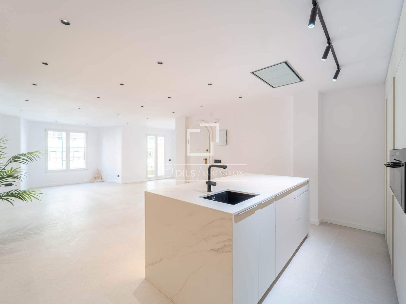 3 soveværelse Lejlighed til salg i Valencia by - € 799.000 (Ref: 10163213)