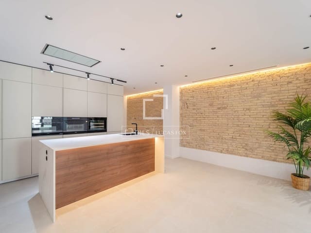 3 soveværelse Lejlighed til salg i Valencia by - € 799.000 (Ref: 10163213)