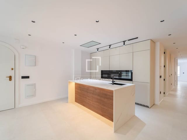 3 soveværelse Lejlighed til salg i Valencia by - € 799.000 (Ref: 10163213)