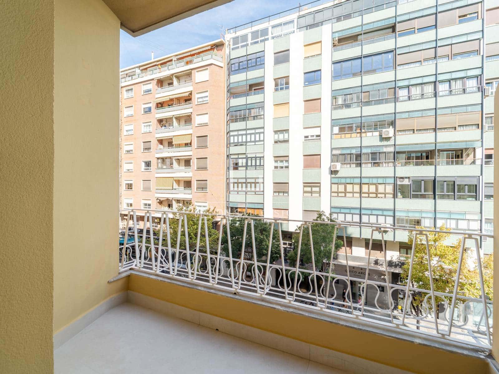 3 soveværelse Lejlighed til salg i Valencia by - € 799.000 (Ref: 10163213)