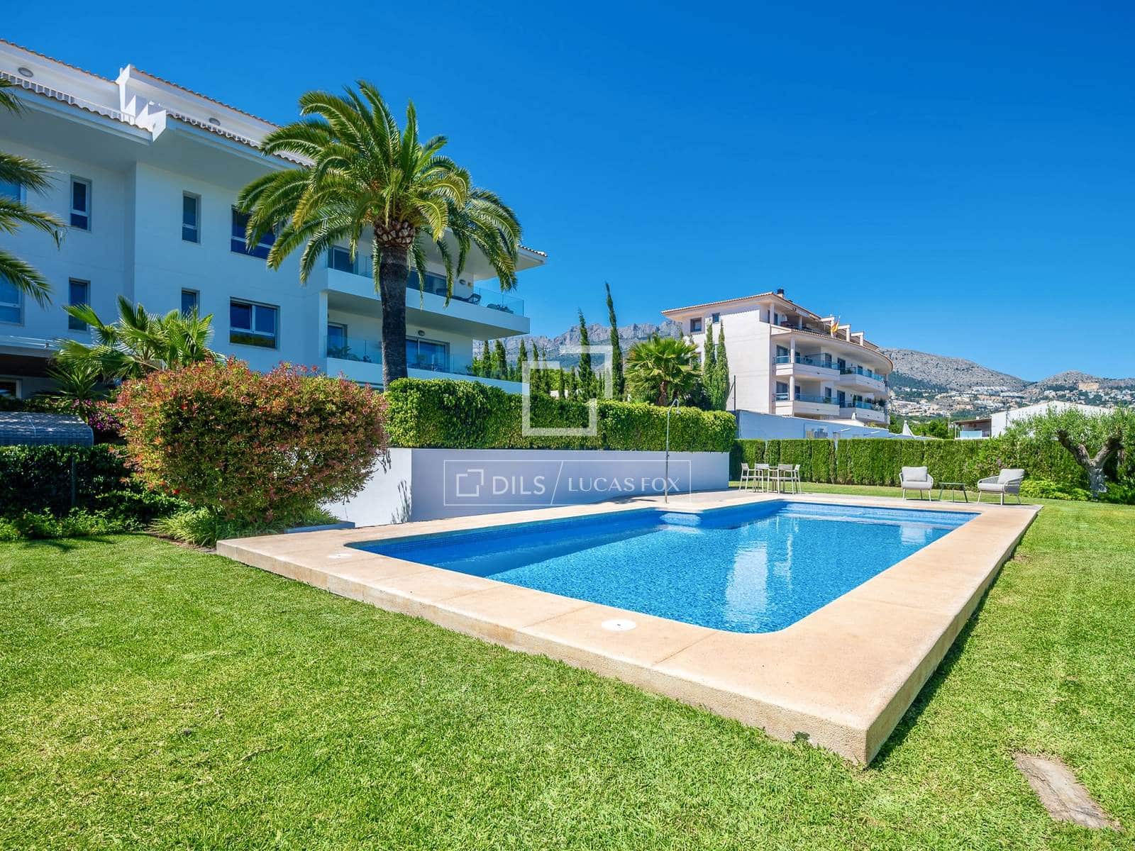 2 soverom Leilighet til salgs i Altea med svømmebasseng garasje - € 719 000 (Ref: 10163322)
