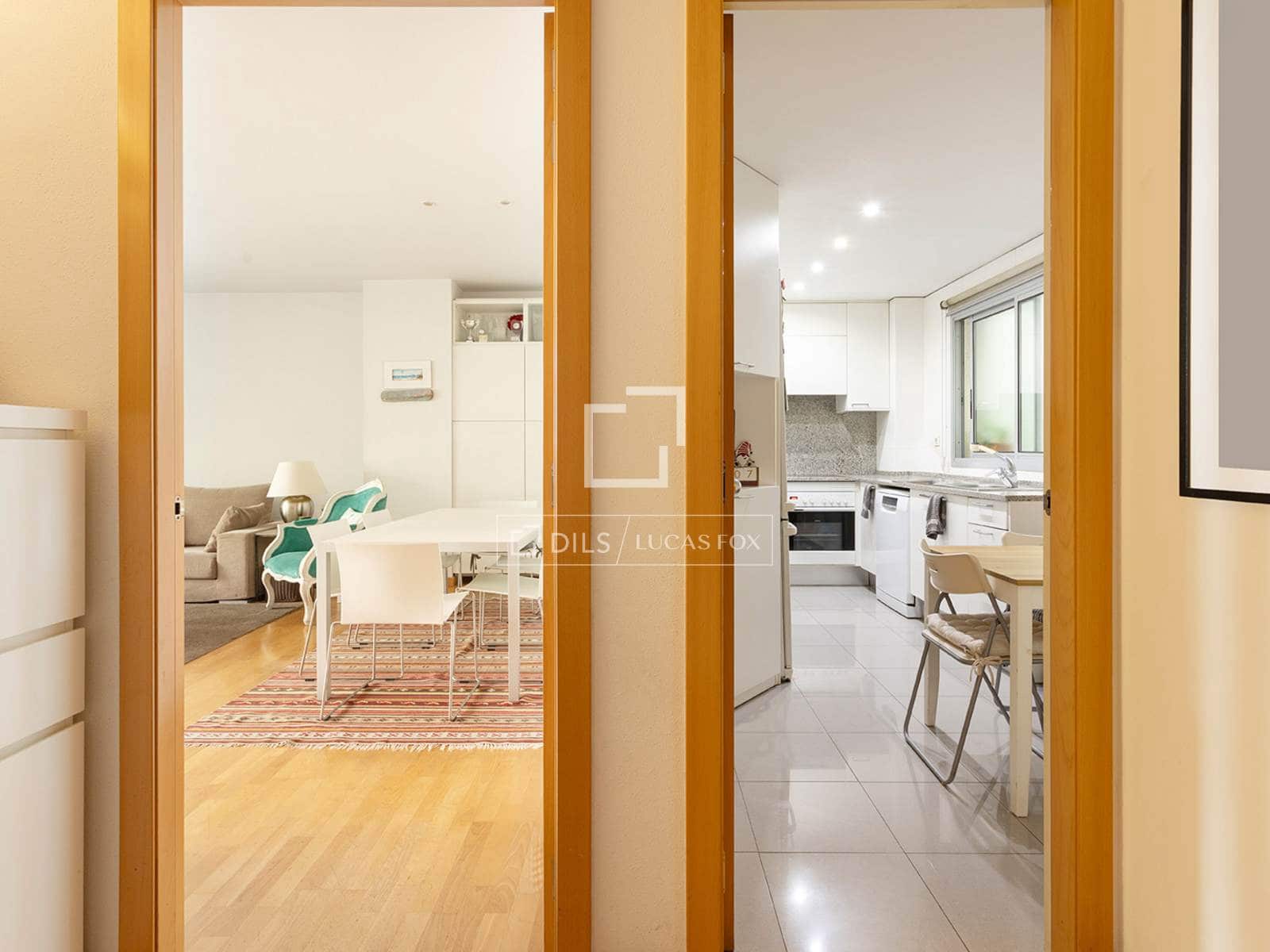 4 soverom Leilighet til salgs i Barcelona by med garasje - € 800 000 (Ref: 10163323)