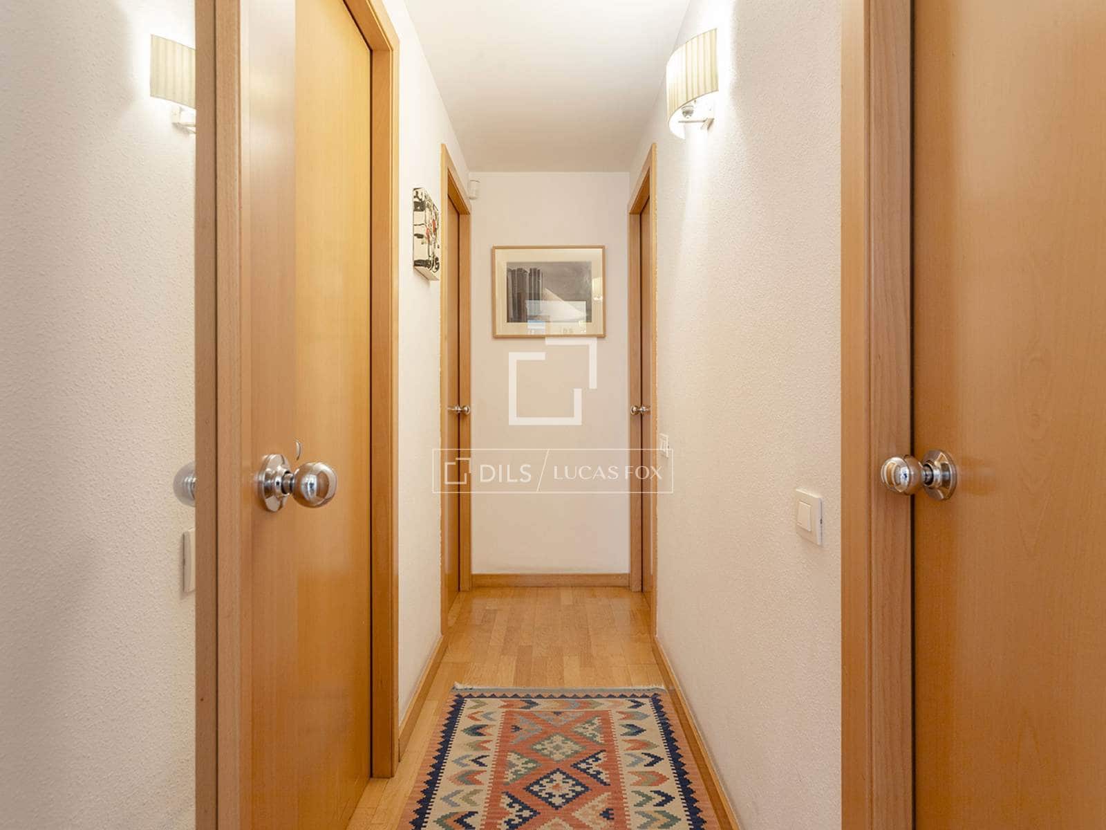 4 soverom Leilighet til salgs i Barcelona by med garasje - € 800 000 (Ref: 10163323)