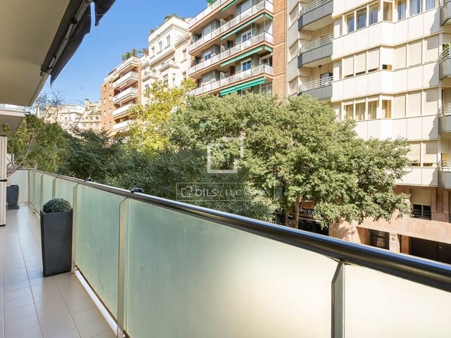4 soverom Leilighet til salgs i Barcelona by med garasje - € 800 000 (Ref: 10163323)