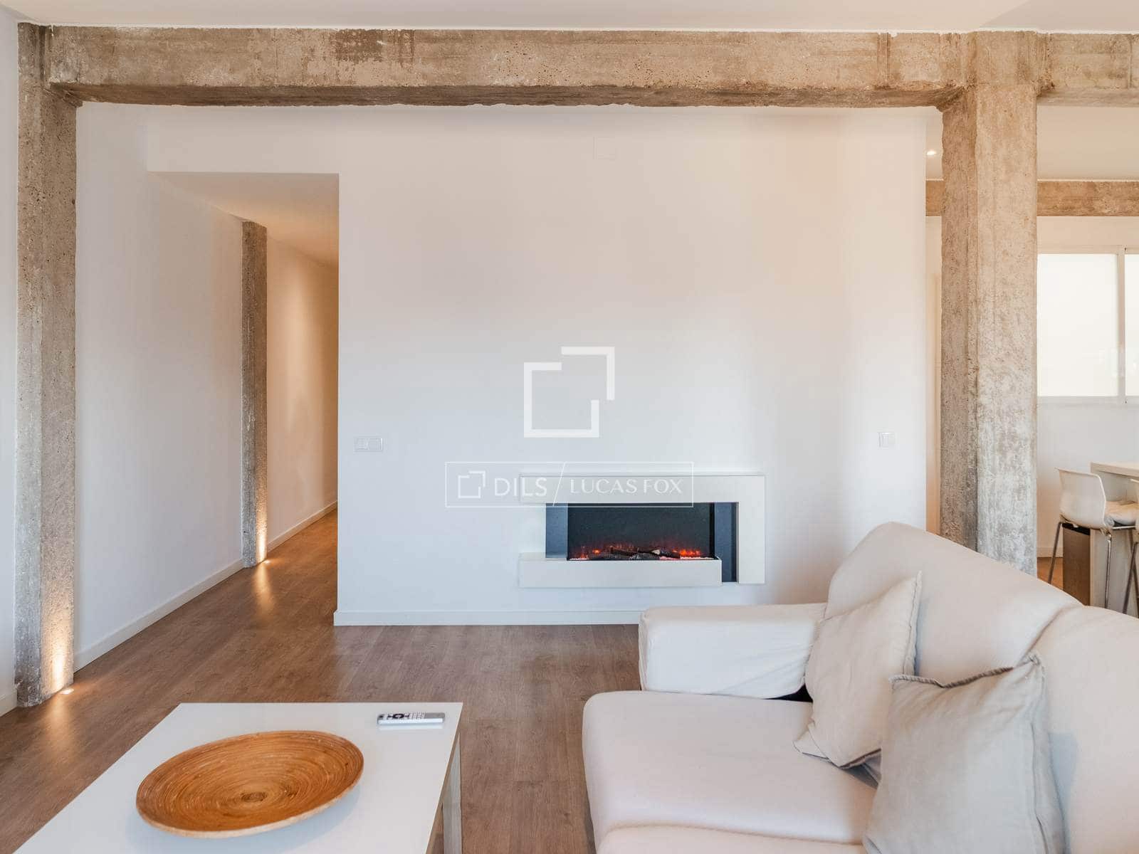 2 bedroom Apartment for rent in Valencia city - € 2,000 (Ref: 10163325)