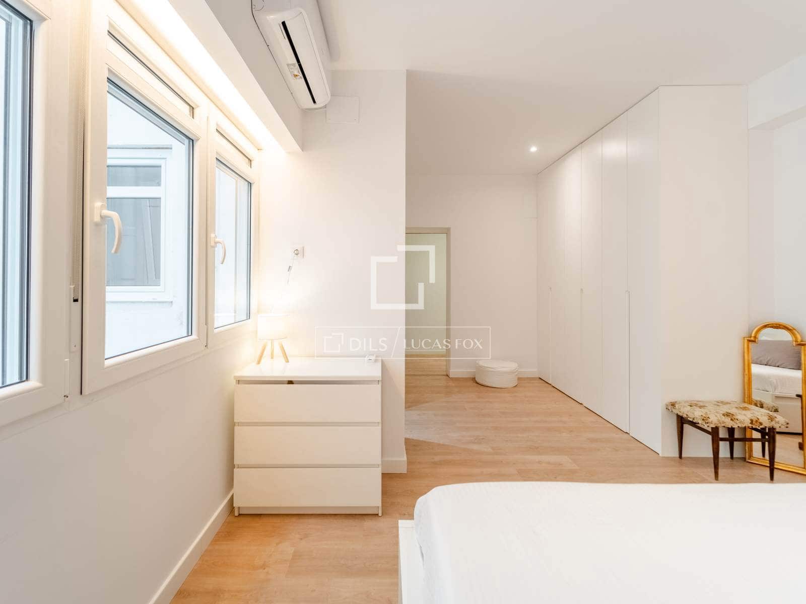2 bedroom Apartment for rent in Valencia city - € 2,000 (Ref: 10163325)