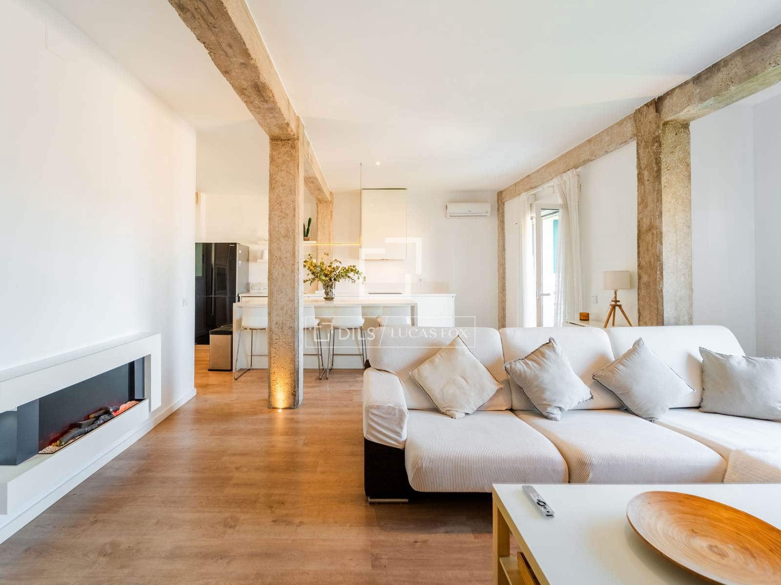 2 bedroom Apartment for rent in Valencia city - € 2,000 (Ref: 10163325)
