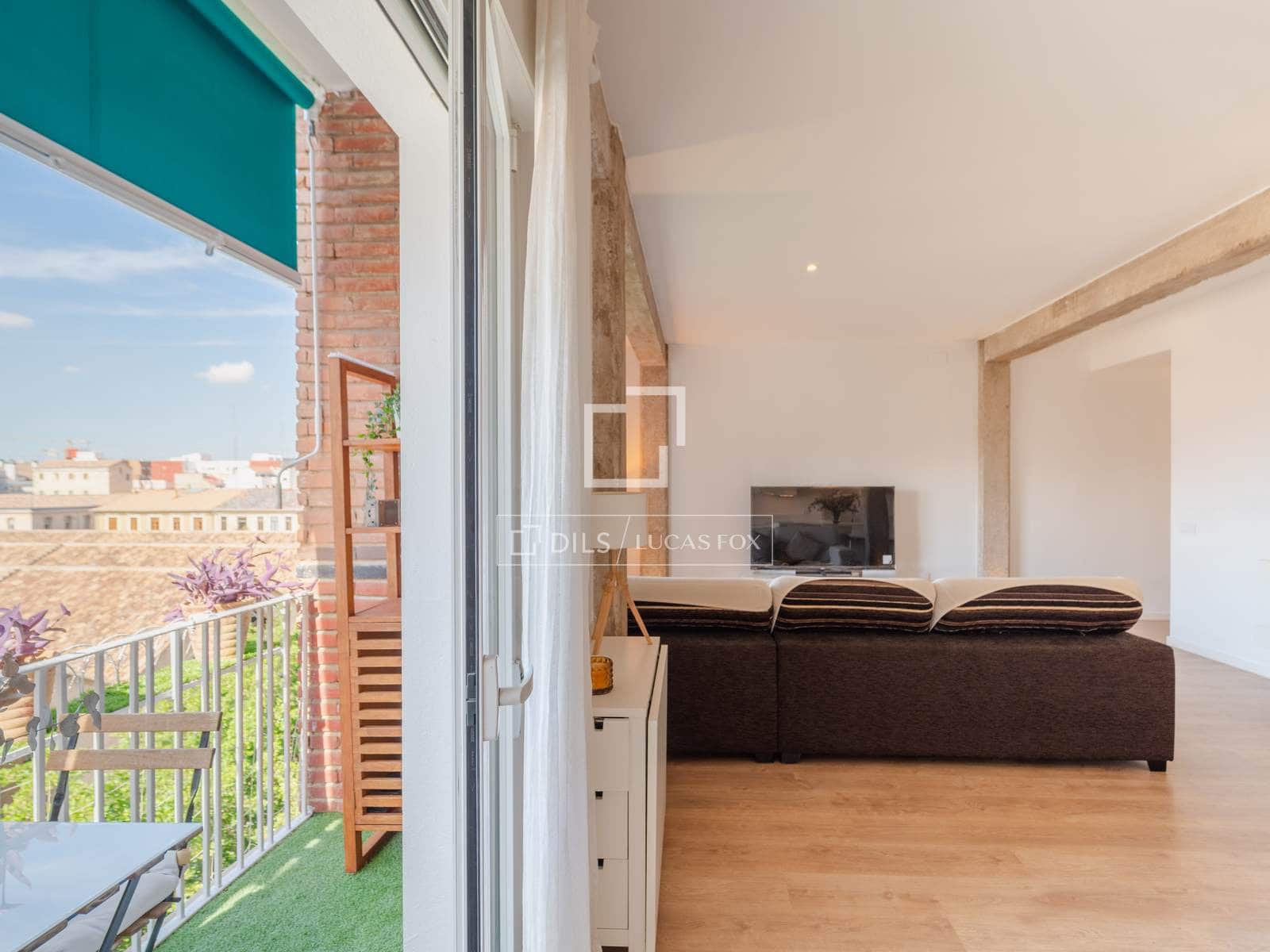 2 bedroom Apartment for rent in Valencia city - € 2,000 (Ref: 10163325)