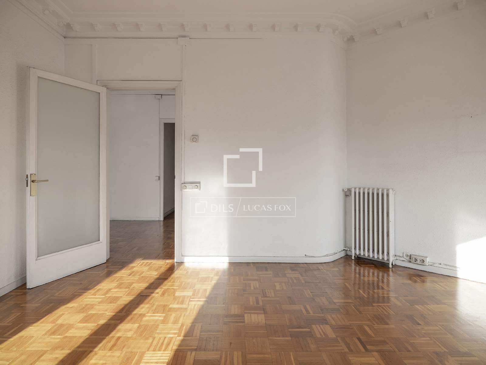 5 soverom Leilighet til salgs i Barcelona by - € 750 000 (Ref: 10163503)