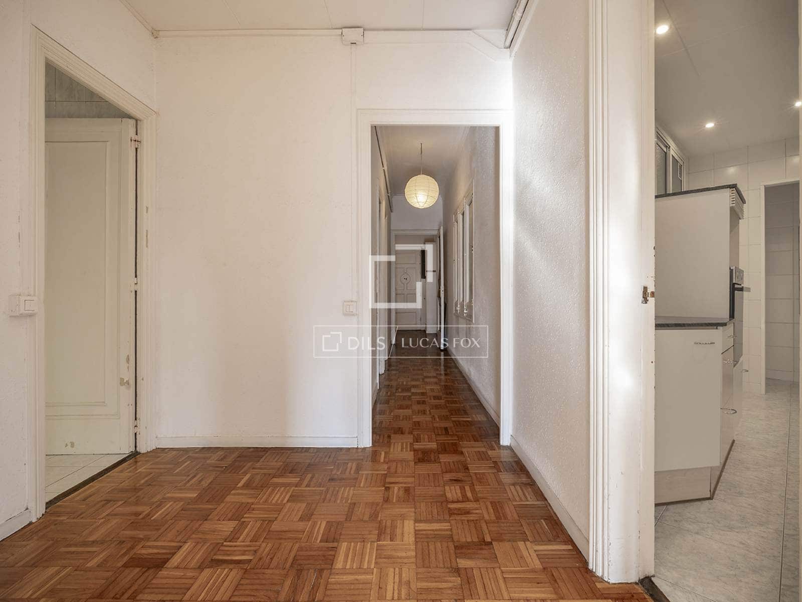 5 soverom Leilighet til salgs i Barcelona by - € 750 000 (Ref: 10163503)