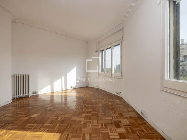 5 soverom Leilighet til salgs i Barcelona by - € 750 000 (Ref: 10163503)