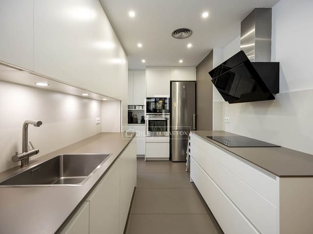 4 chambre Appartement à vendre à Barcelone ville - 650 000 € (Ref: 10163606)
