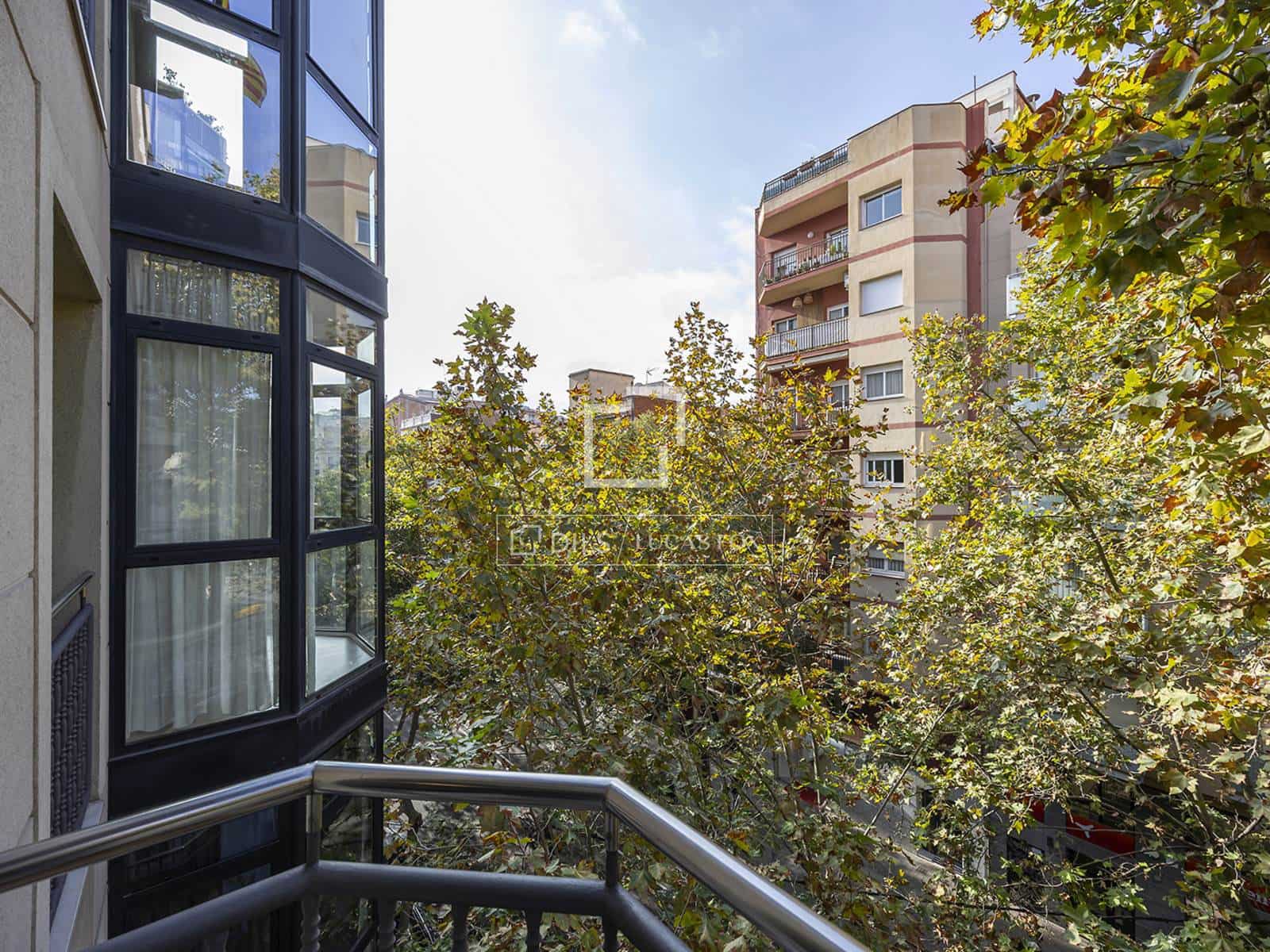 4 chambre Appartement à vendre à Barcelone ville - 650 000 € (Ref: 10163606)