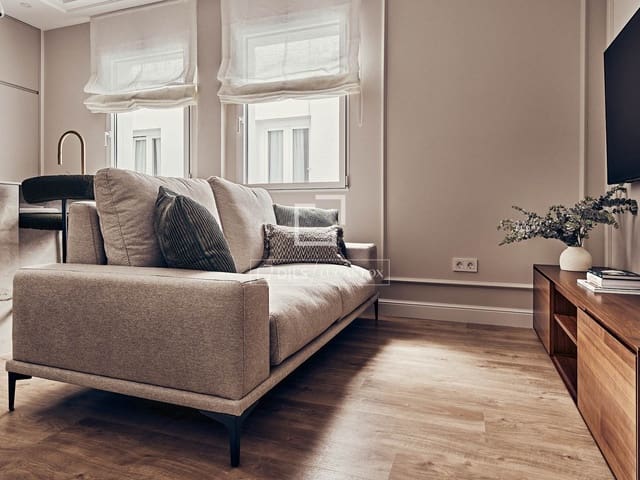 2 soveværelse Lejlighed til salg i Lista, Madrid by - € 959.000 (Ref: 10163608)