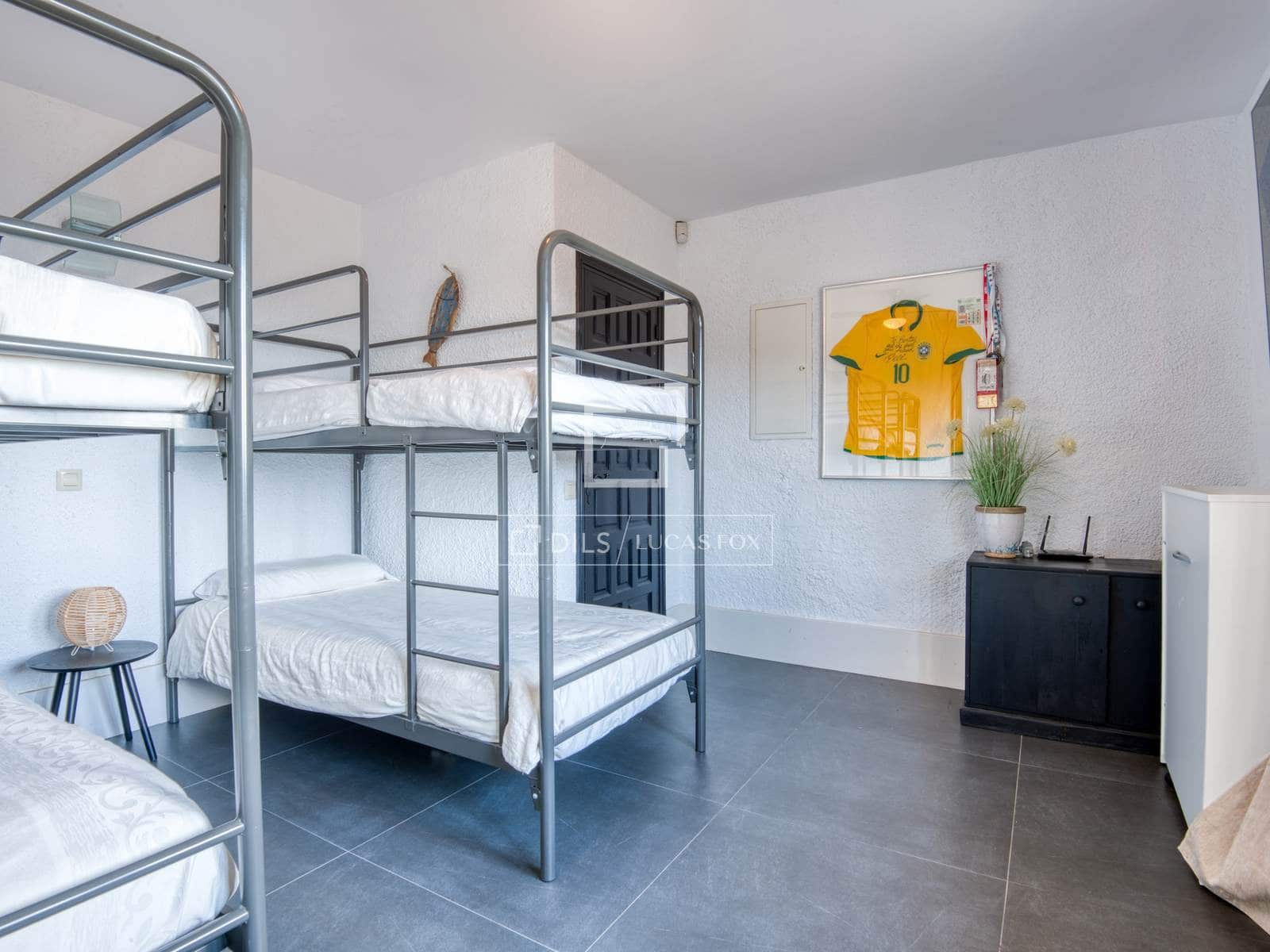 5 soverom Villa til salgs i Platja d'Aro med svømmebasseng garasje - € 2 350 000 (Ref: 10163804)