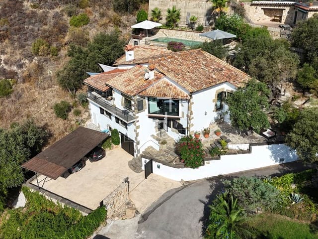 5 soverom Villa til salgs i Platja d'Aro, Castell-Platja d'Aro med svømmebasseng garasje - € 2 350 000 (Ref: 10163804)