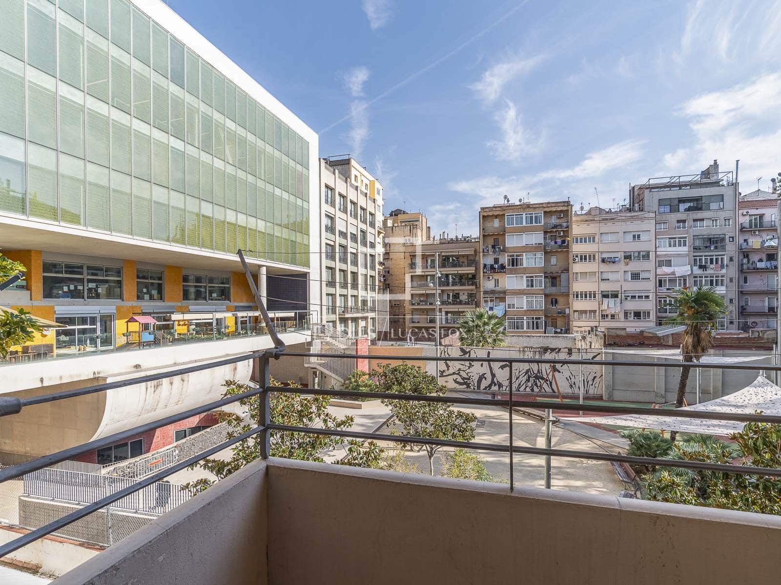 4 soveværelse Lejlighed til salg i Barcelona by - € 990.000 (Ref: 10165348)