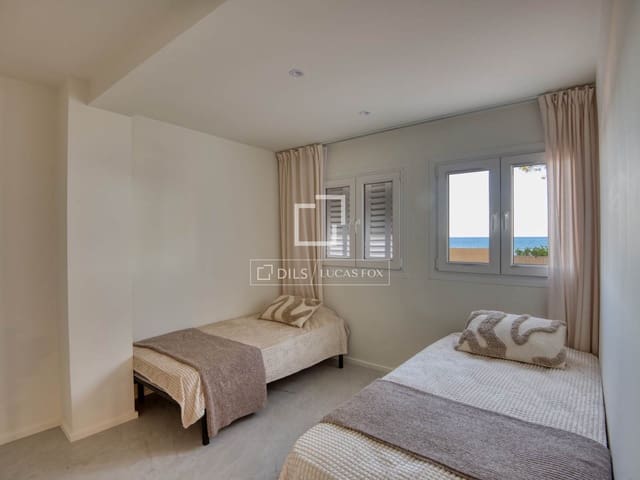 2 soverom Leilighet til salgs i Platja d'Aro, Castell-Platja d'Aro med garasje - € 380 000 (Ref: 10165350)