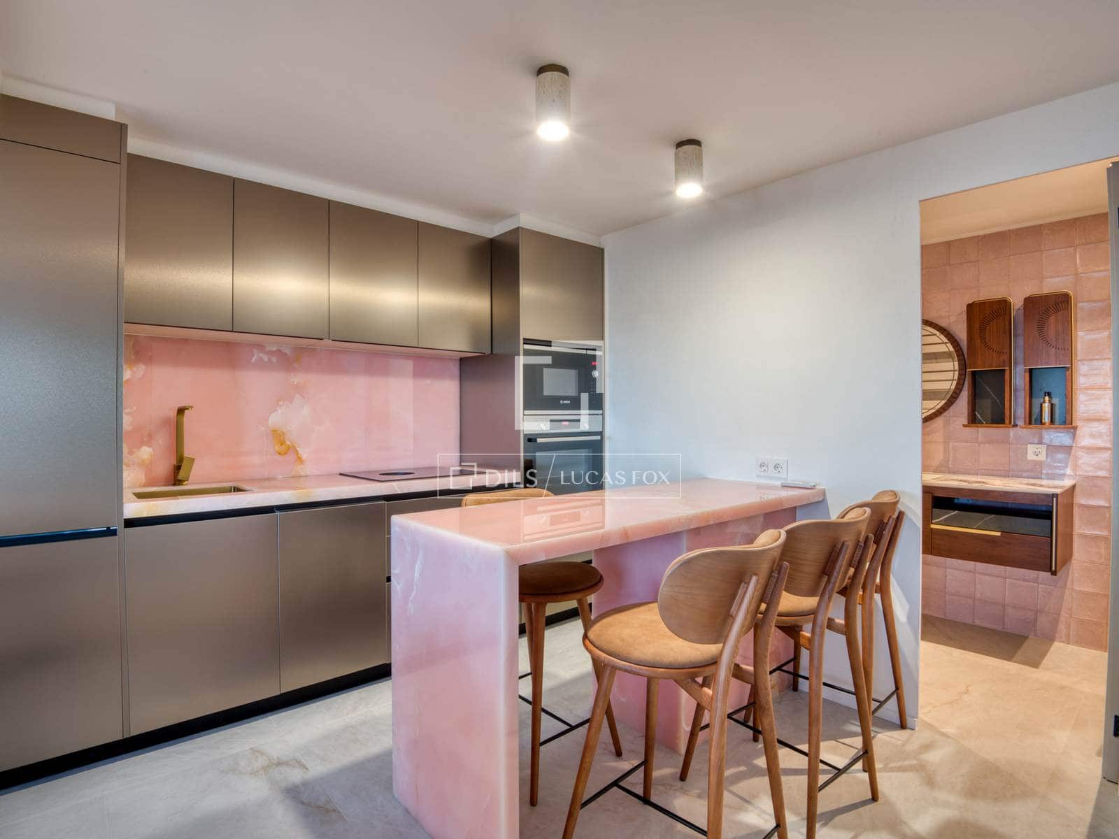 2 bedroom Apartment for sale in Platja d'Aro with garage - € 380,000 (Ref: 10165350)
