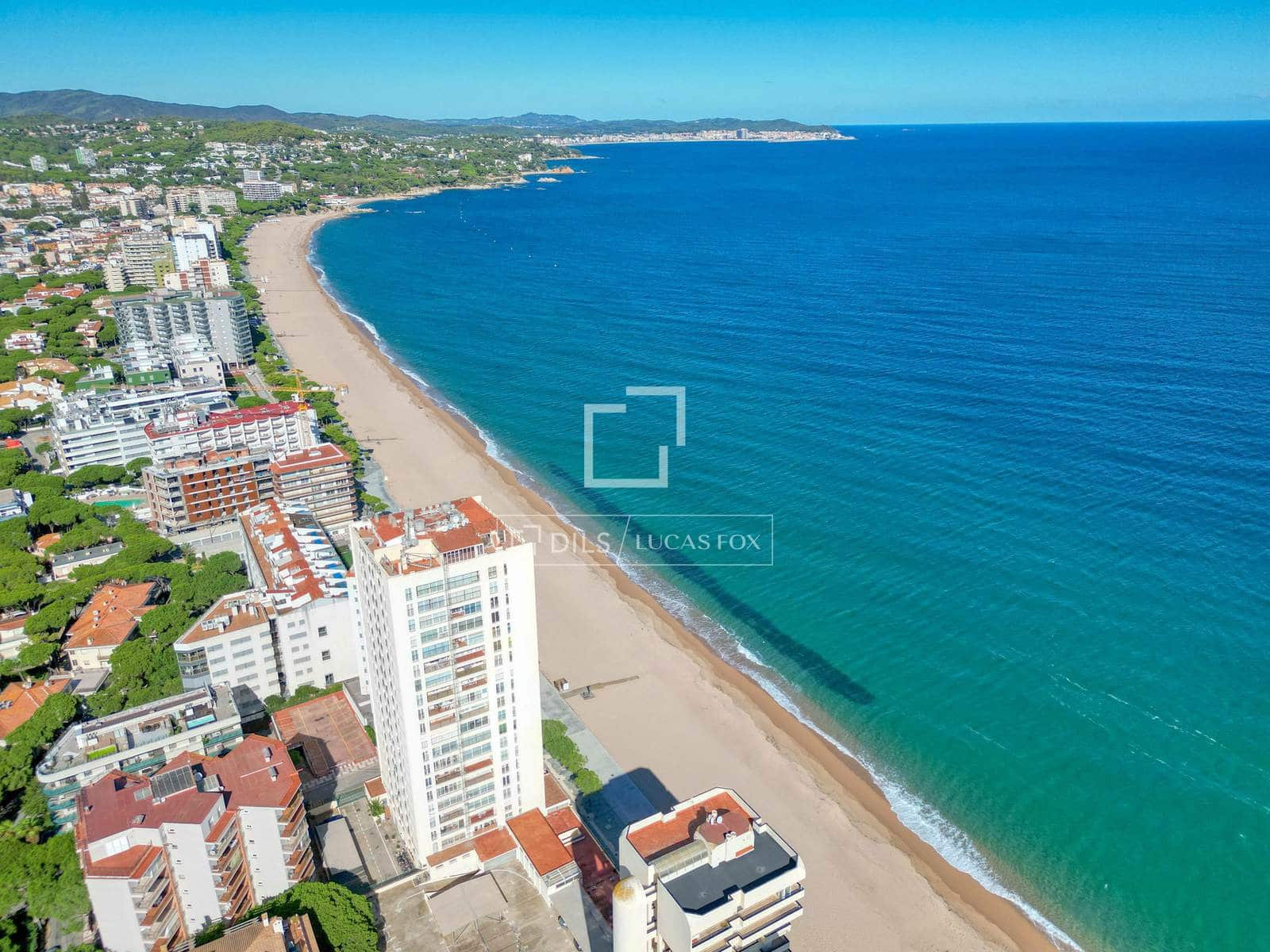 2 bedroom Apartment for sale in Platja d'Aro with garage - € 380,000 (Ref: 10165350)
