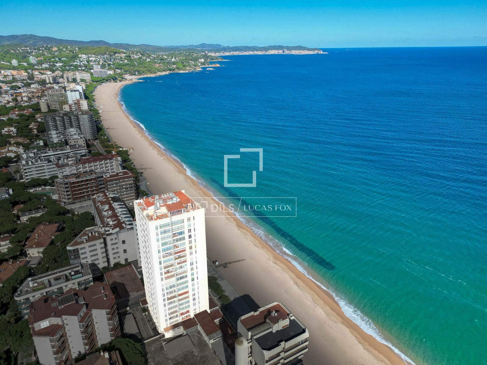 2 bedroom Apartment for sale in Platja d'Aro with garage - € 380,000 (Ref: 10165350)