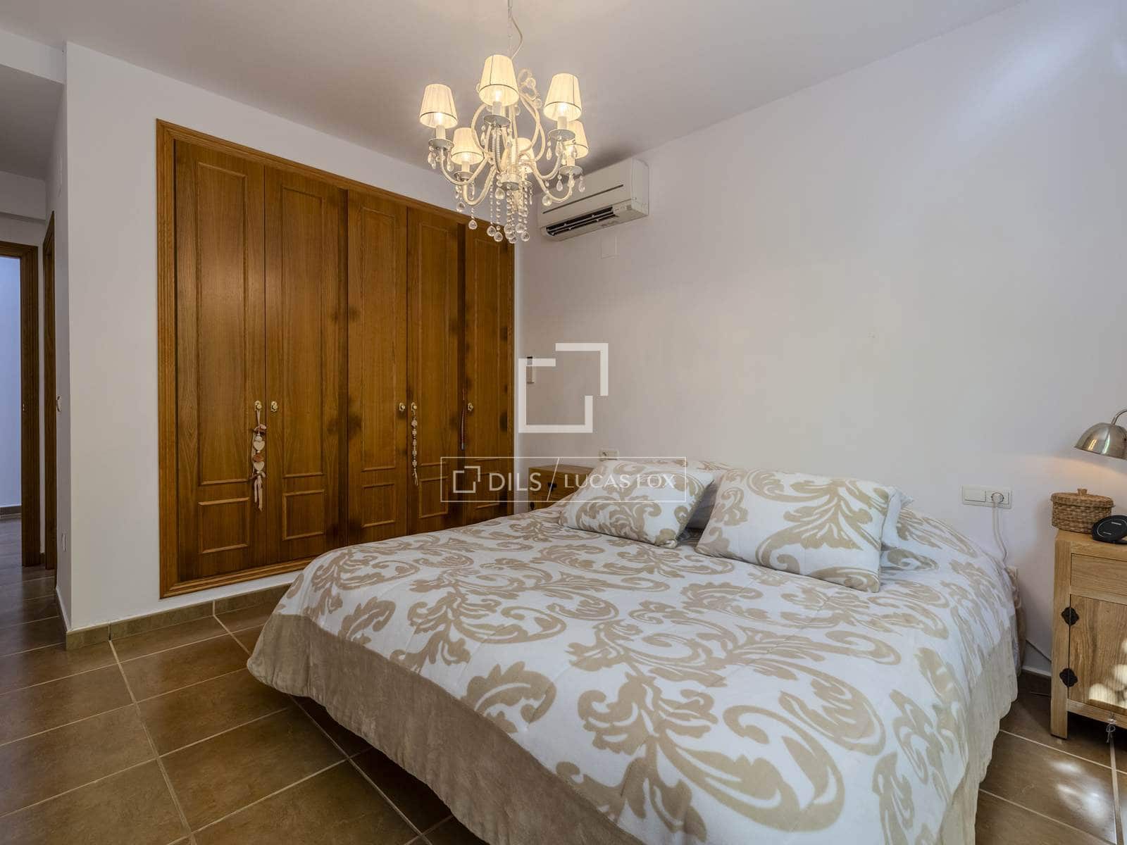 4 sypialnia Willa na sprzedaż w Javea / Xabia z basenem garażem - 849 000 € (Ref: 10165406)