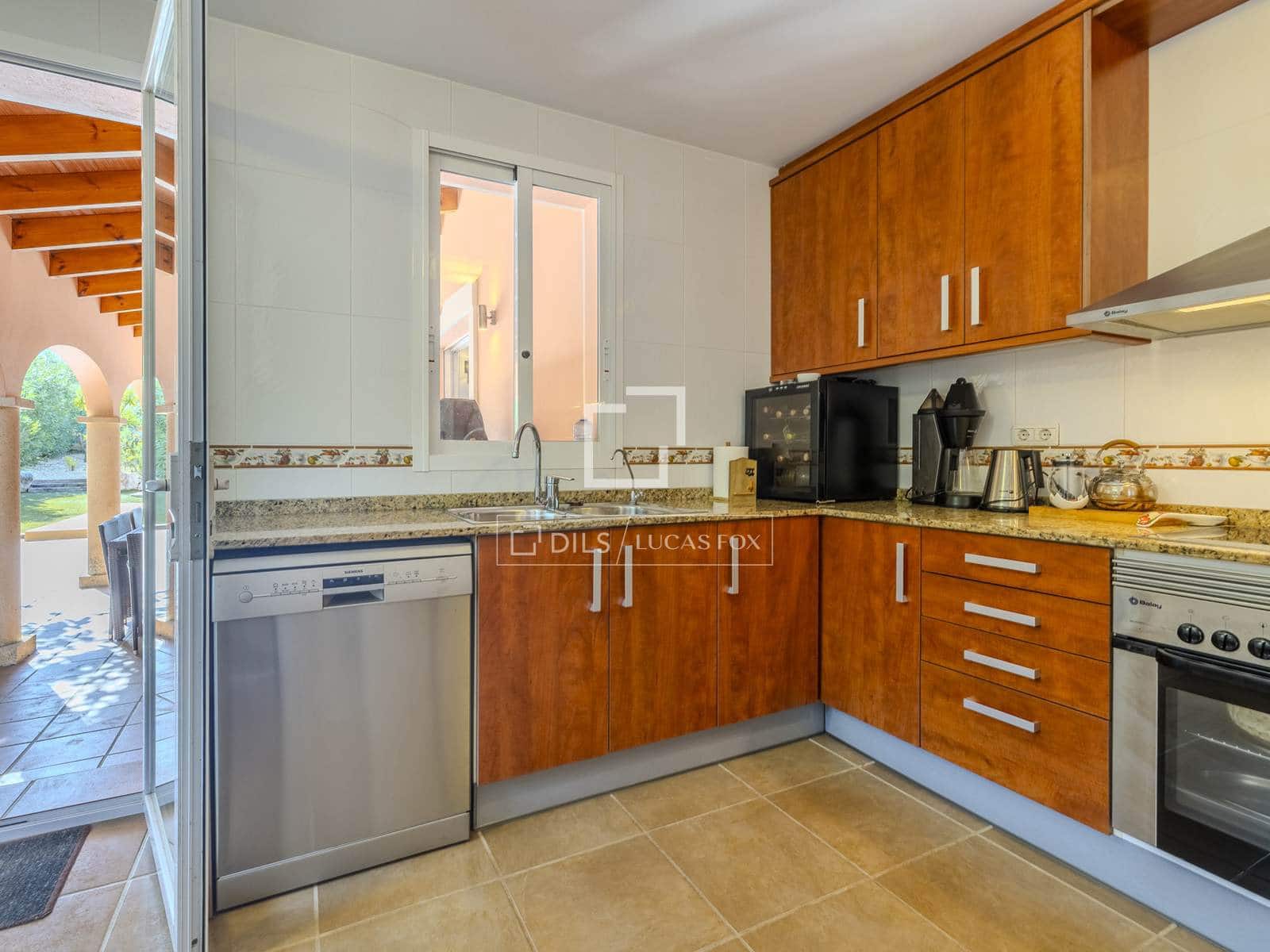 4 sypialnia Willa na sprzedaż w Javea / Xabia z basenem garażem - 849 000 € (Ref: 10165406)