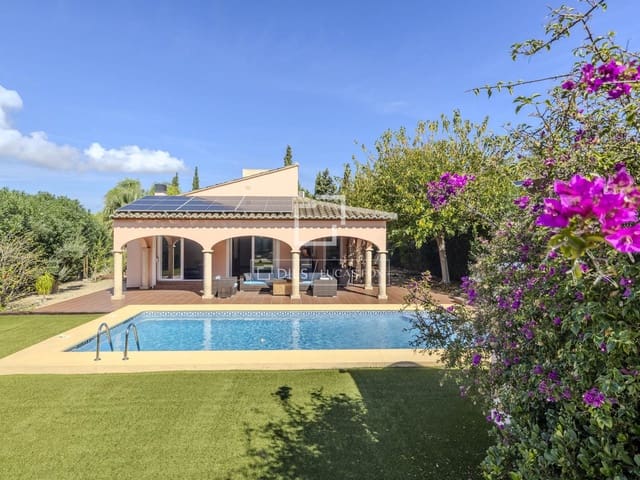4 sypialnia Willa na sprzedaż w Javea / Xàbia z basenem garażem - 849 000 € (Ref: 10165406)