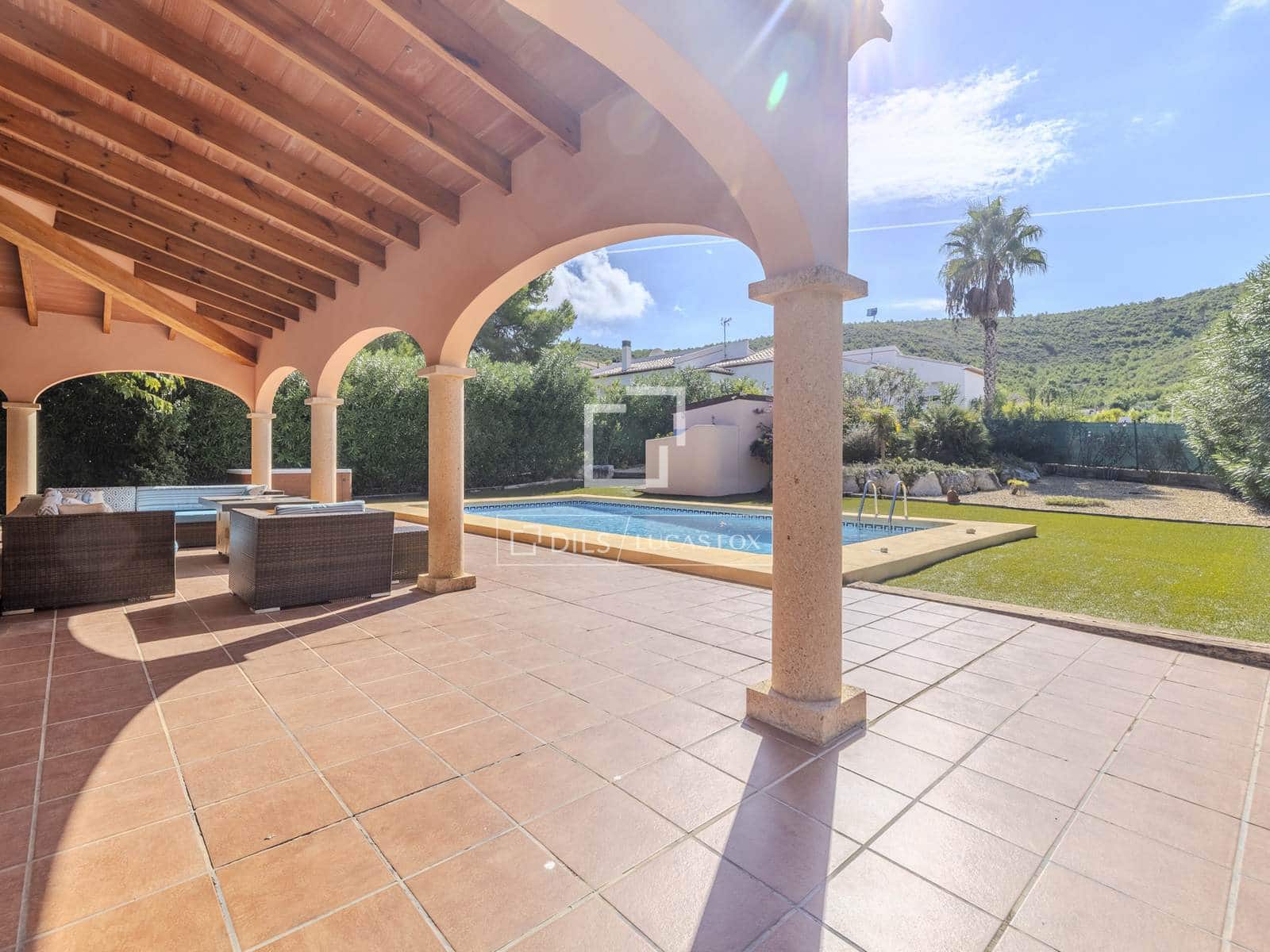 4 sypialnia Willa na sprzedaż w Javea / Xabia z basenem garażem - 849 000 € (Ref: 10165406)
