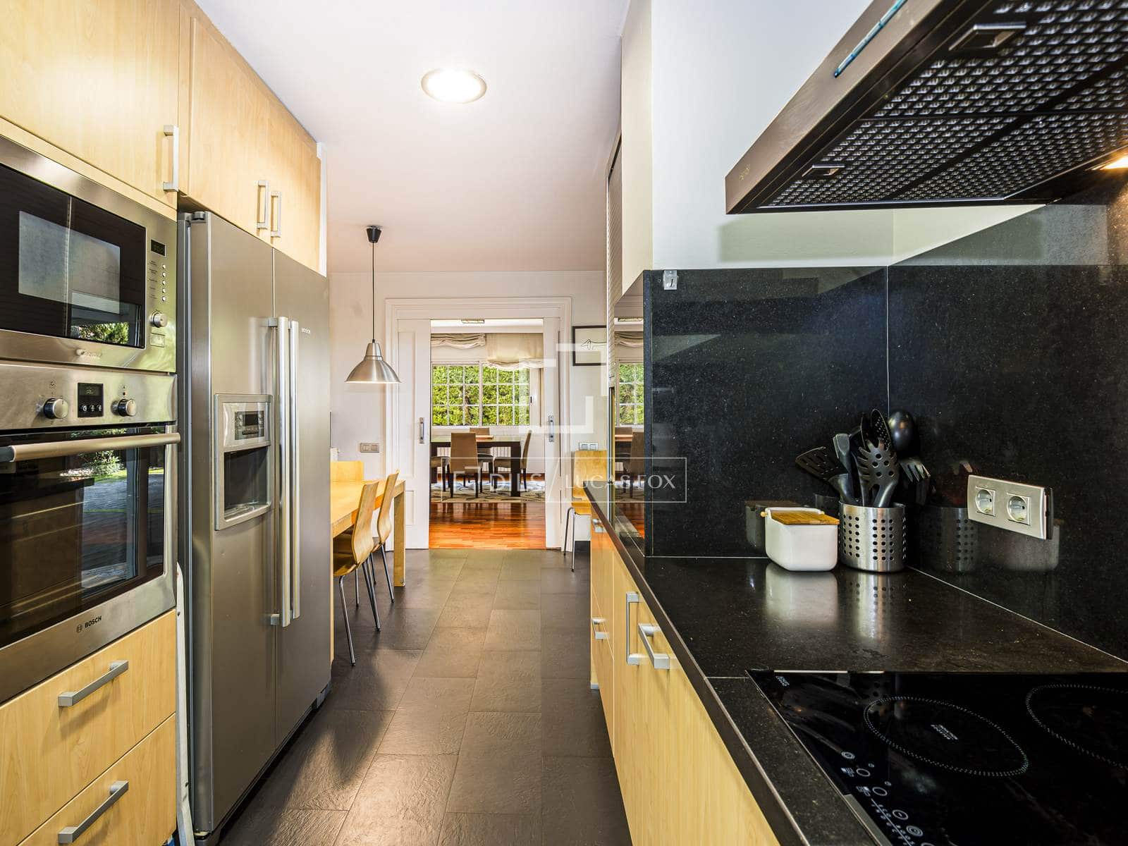 5 slaapkamer Villa te koop in Sant Cugat del Valles met zwembad garage - € 1.795.000 (Ref: 10165407)