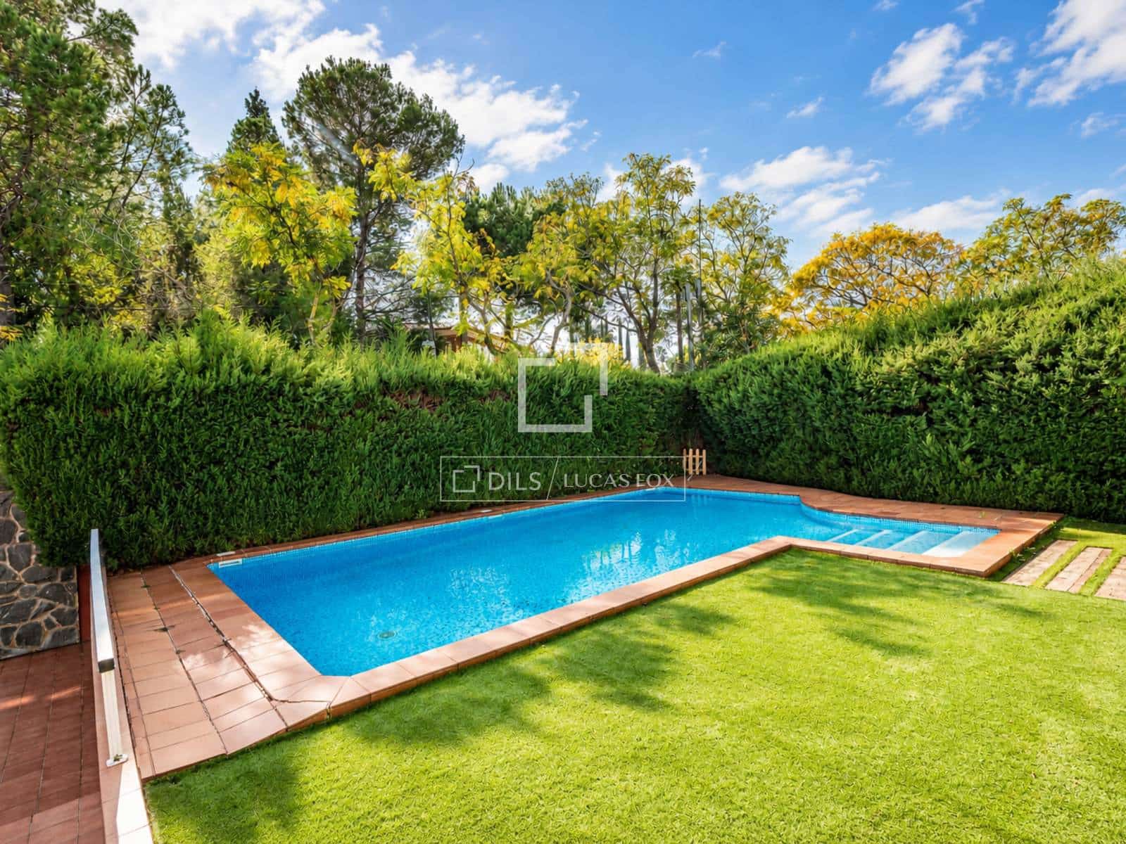 5 slaapkamer Villa te koop in Sant Cugat del Valles met zwembad garage - € 1.795.000 (Ref: 10165407)