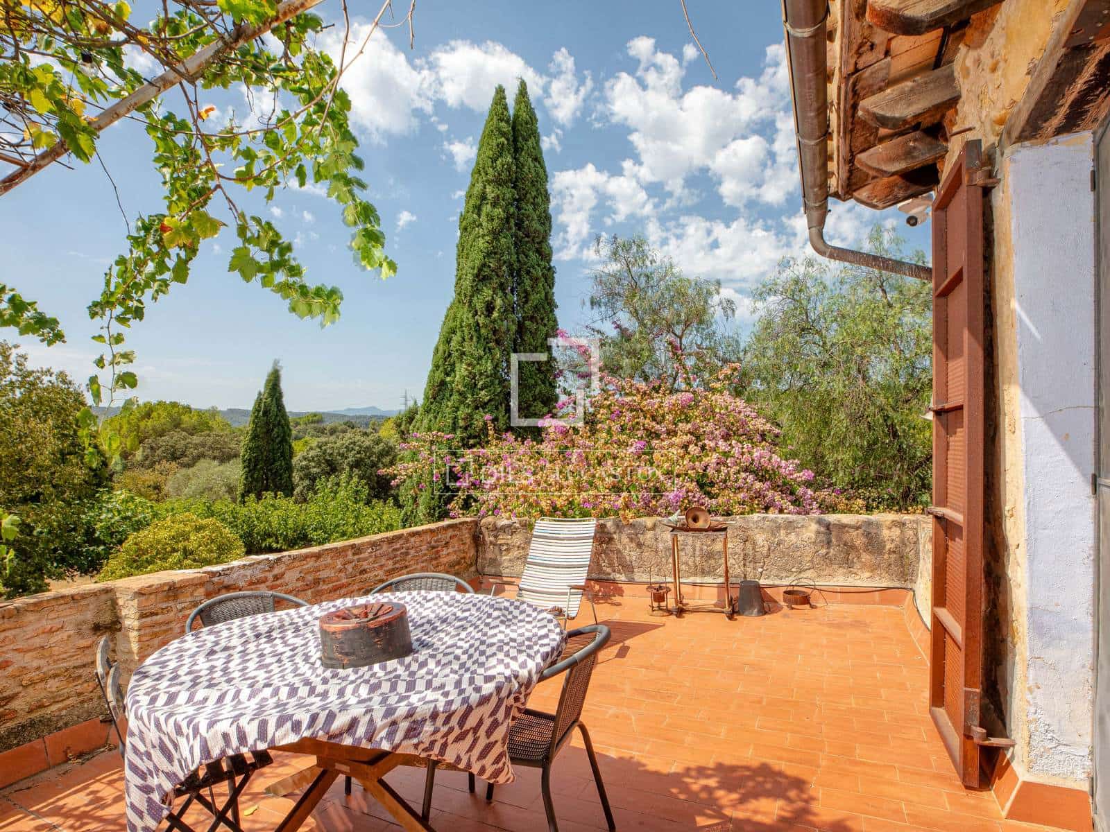 7 quarto Quinta/Casa Rural para venda em Crespia com piscina - 990 000 € (Ref: 10165408)