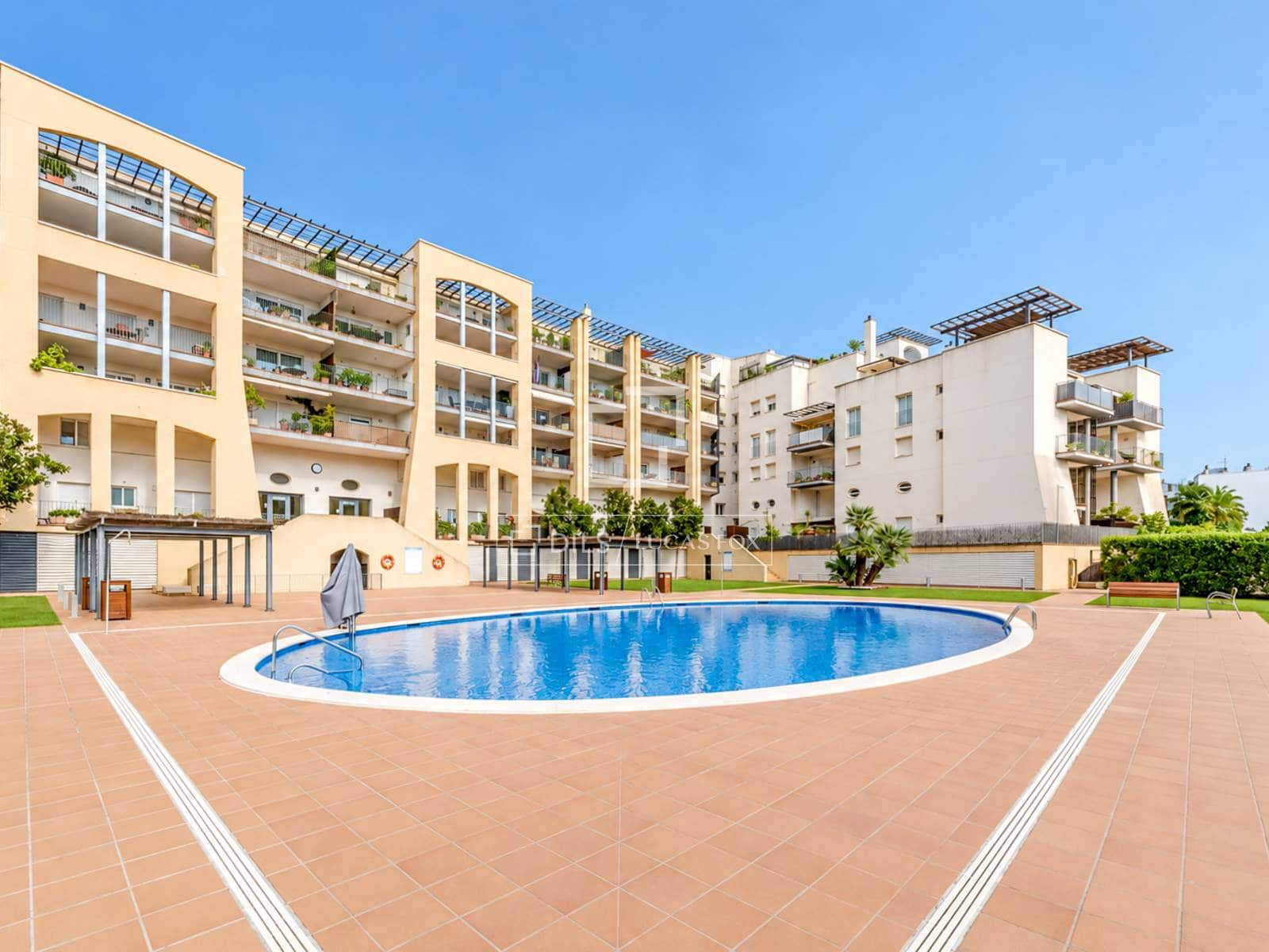 4 quarto Apartamento para venda em Sitges com piscina garagem - 625 000 € (Ref: 10165409)