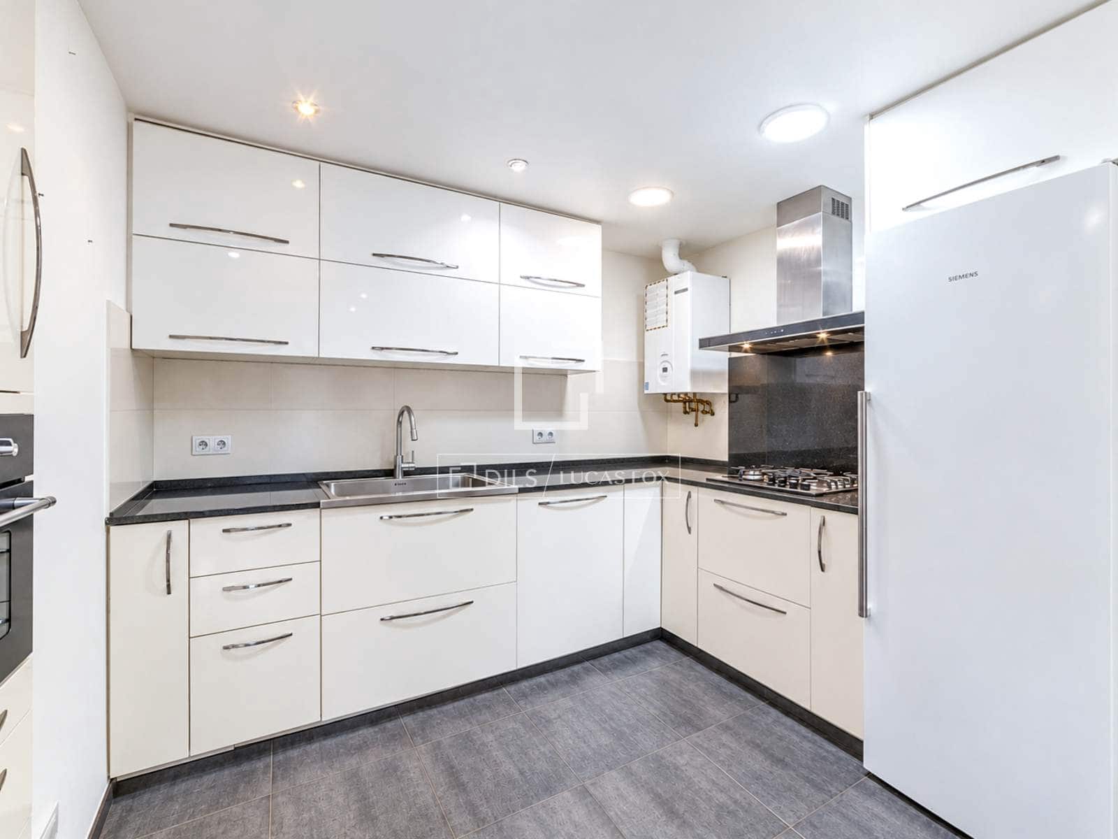4 quarto Apartamento para venda em Sitges com piscina garagem - 625 000 € (Ref: 10165409)