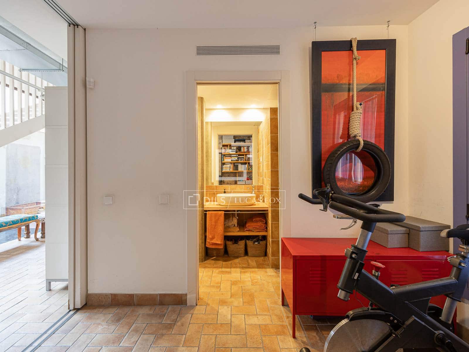 4 soverom Villa til salgs i Barcelona by med svømmebasseng garasje - € 2 490 000 (Ref: 10165527)