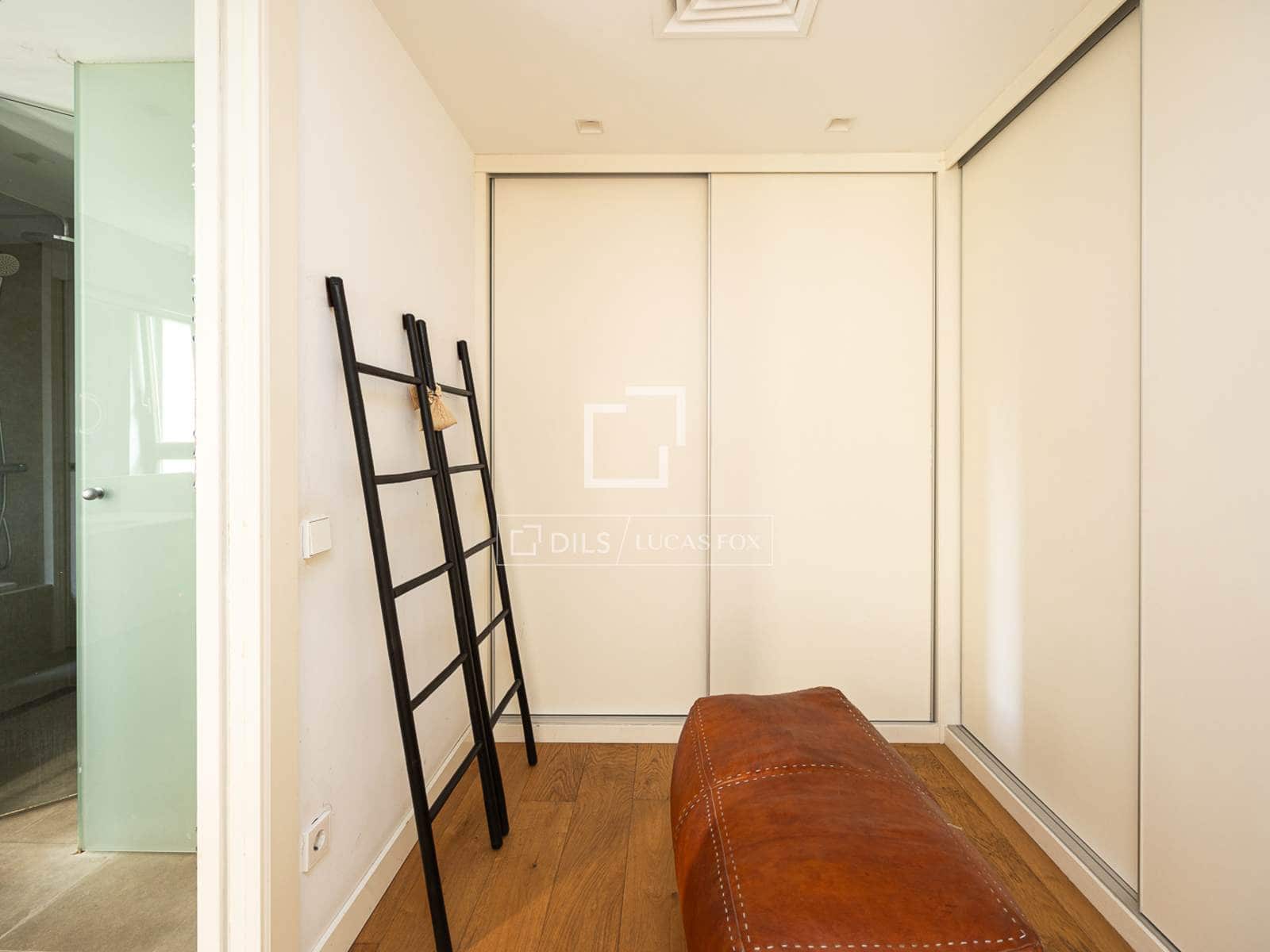4 soverom Villa til salgs i Barcelona by med svømmebasseng garasje - € 2 490 000 (Ref: 10165527)