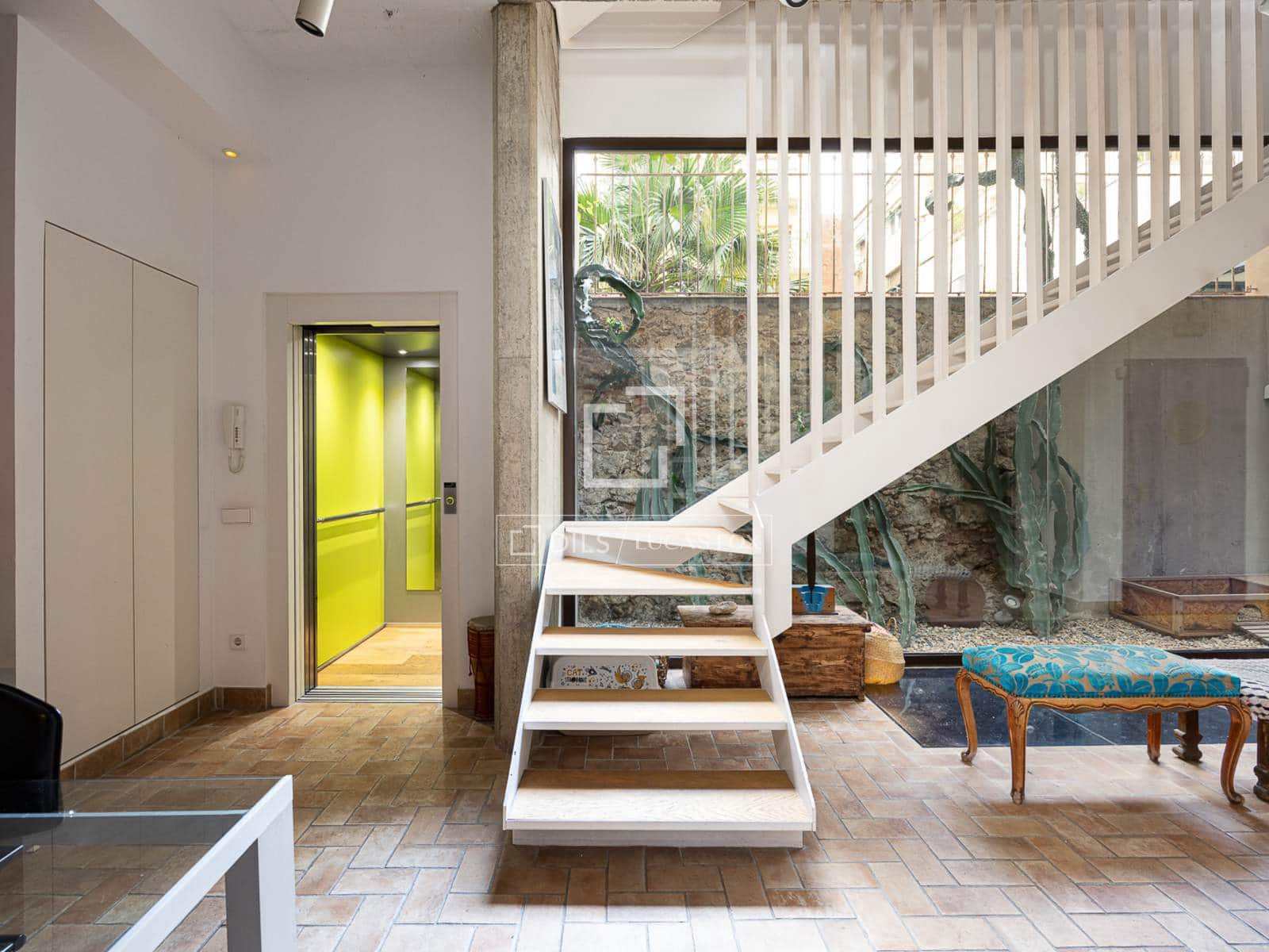 4 soverom Villa til salgs i Barcelona by med svømmebasseng garasje - € 2 490 000 (Ref: 10165527)