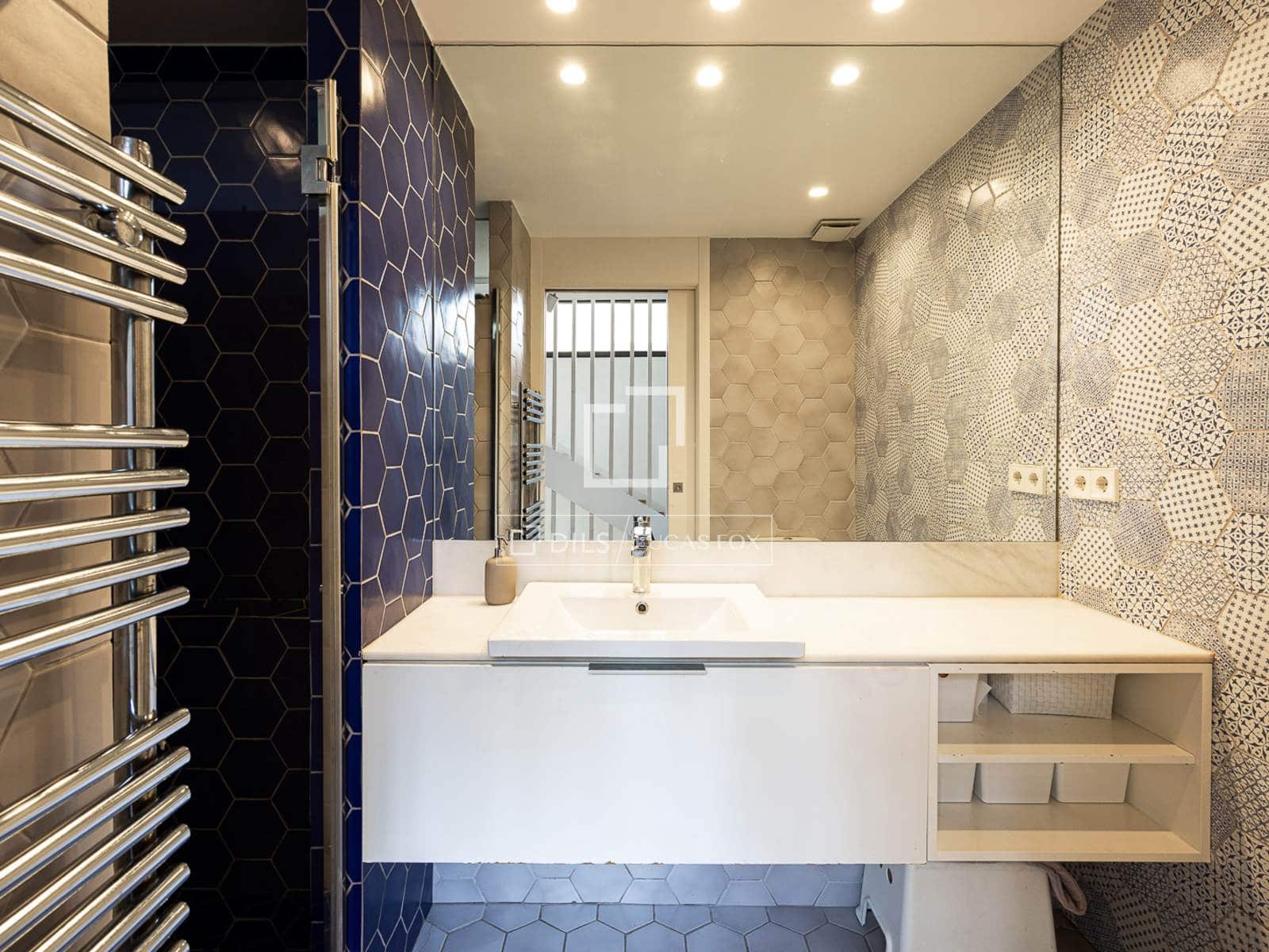 4 soverom Villa til salgs i Barcelona by med svømmebasseng garasje - € 2 490 000 (Ref: 10165527)