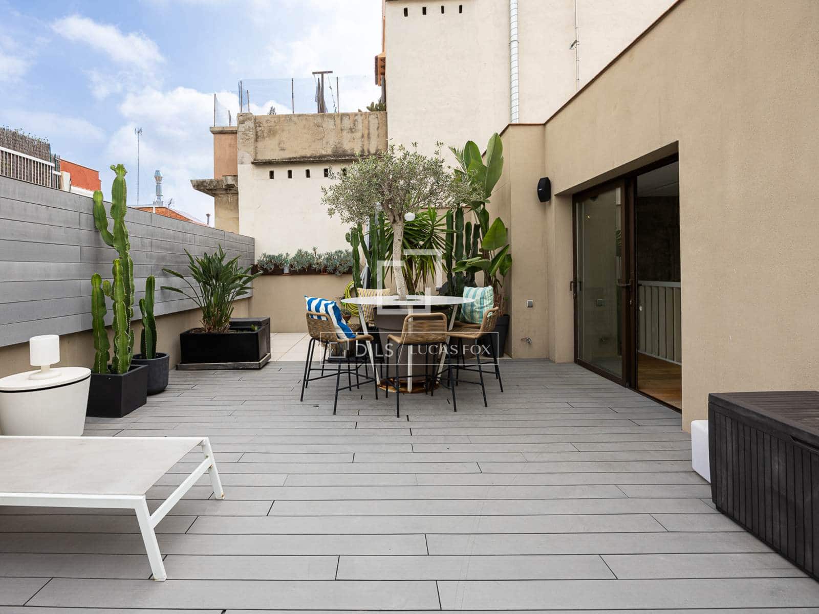 4 soverom Villa til salgs i Barcelona by med svømmebasseng garasje - € 2 490 000 (Ref: 10165527)