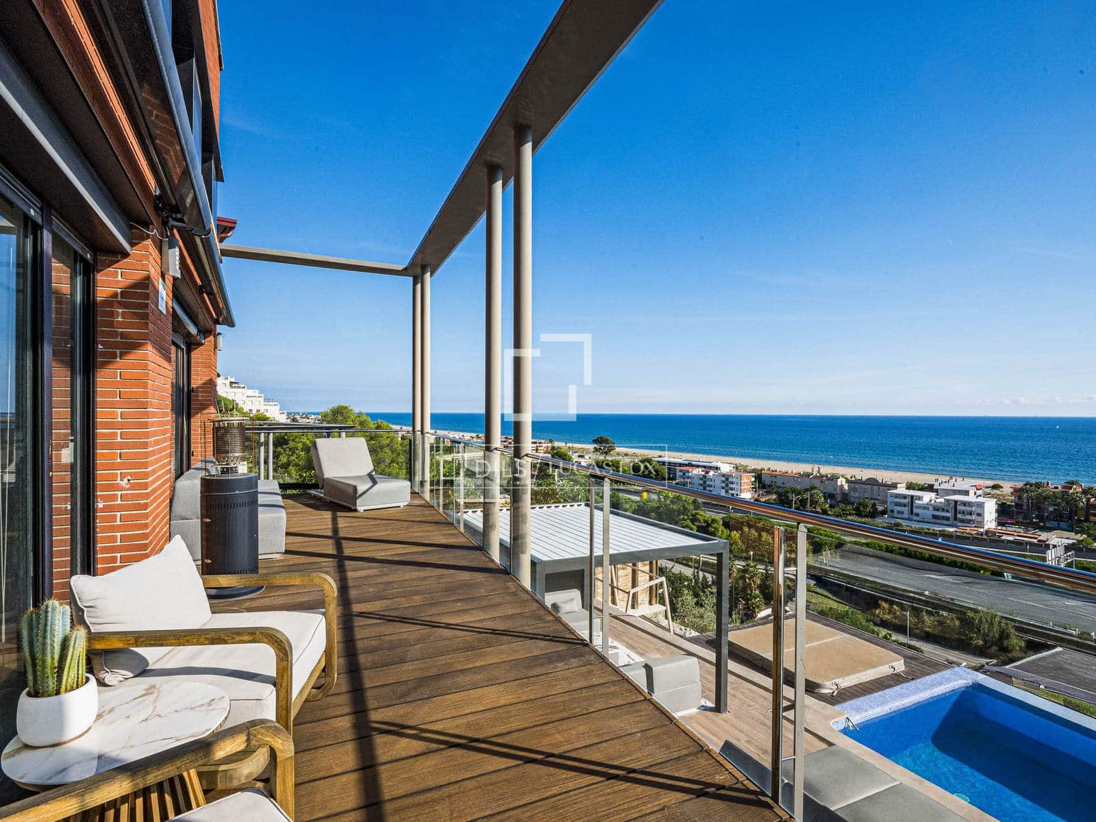 5 bedroom Villa for rent in Sitges with pool garage - € 6,950 (Ref: 10165665)
