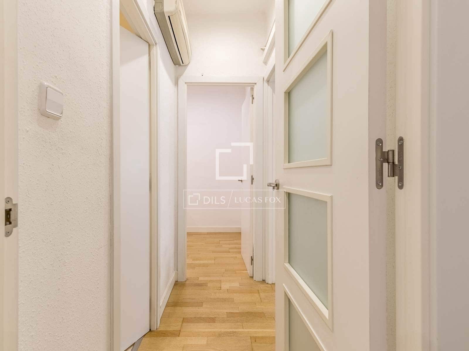 4 bedroom Apartment for sale in Barcelona city - € 850,000 (Ref: 10166922)