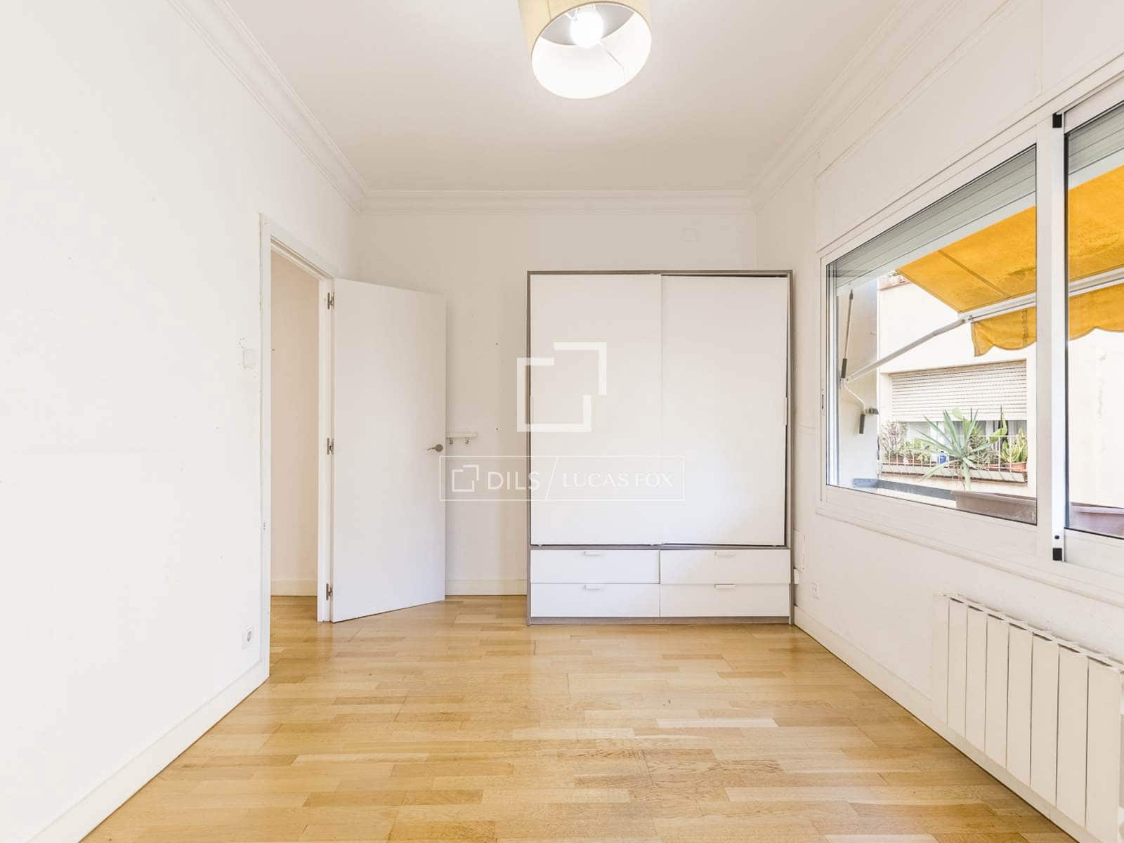 4 bedroom Apartment for sale in Barcelona city - € 850,000 (Ref: 10166922)