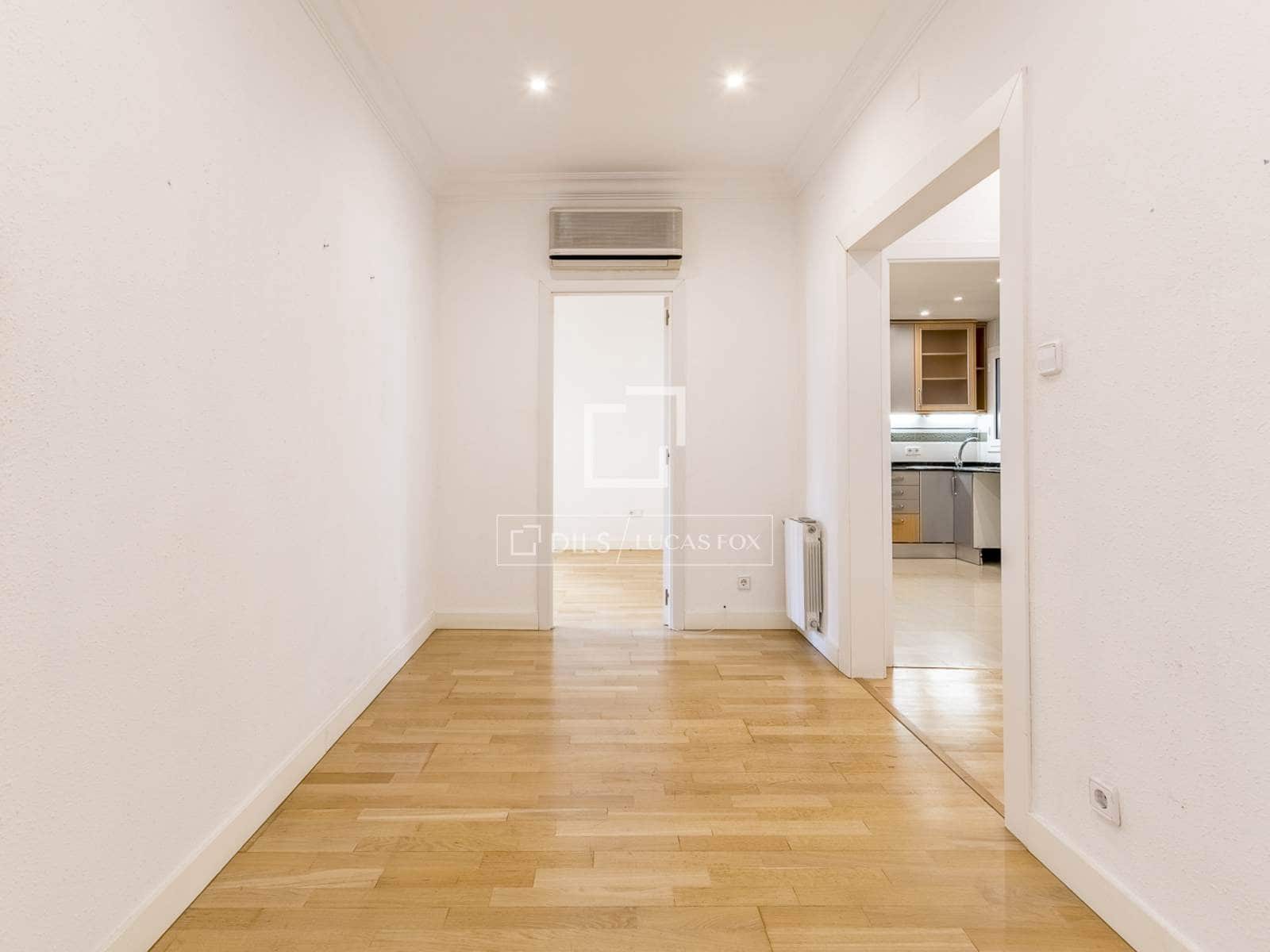 4 bedroom Apartment for sale in Barcelona city - € 850,000 (Ref: 10166922)