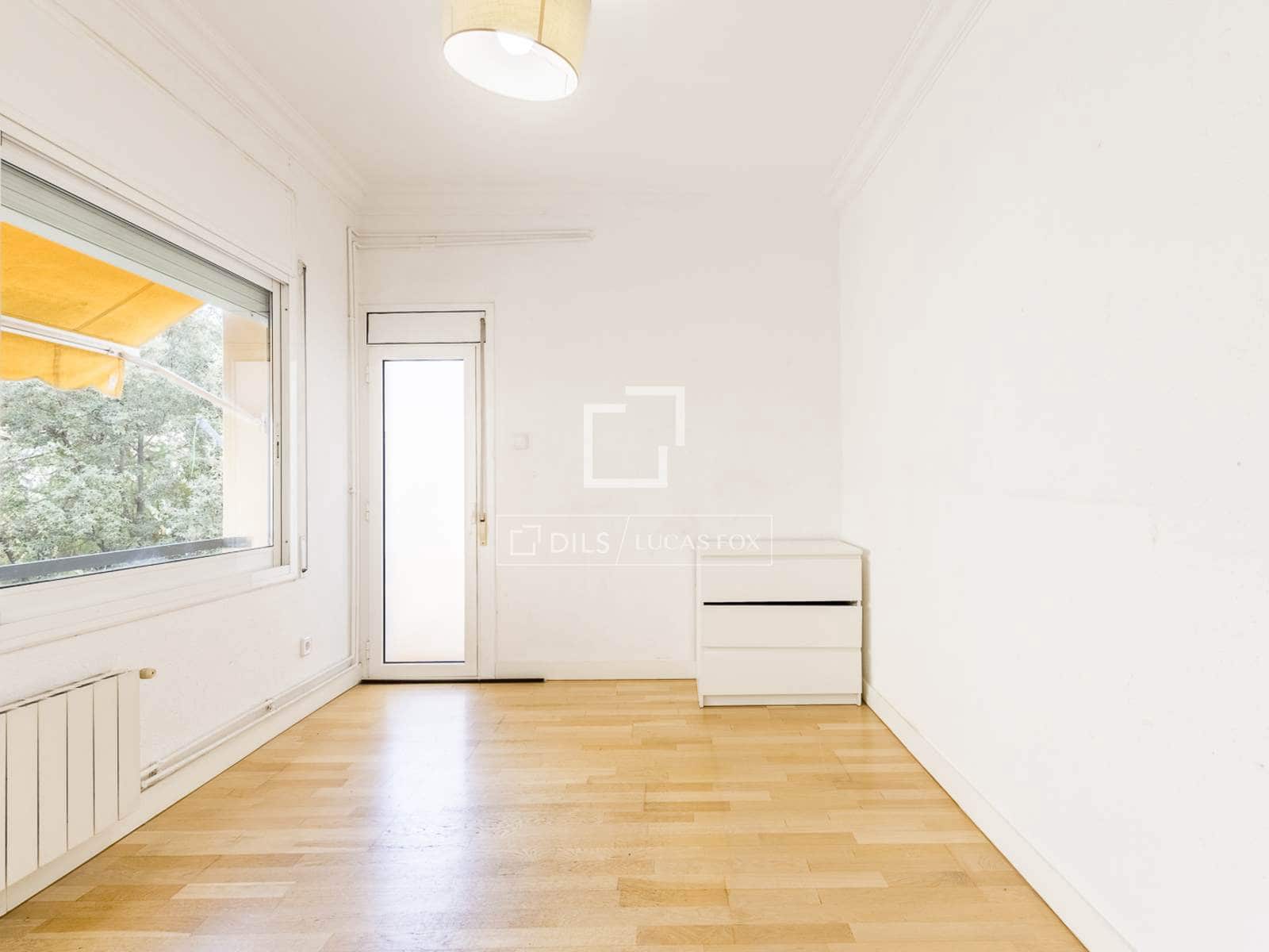 4 bedroom Apartment for sale in Barcelona city - € 850,000 (Ref: 10166922)