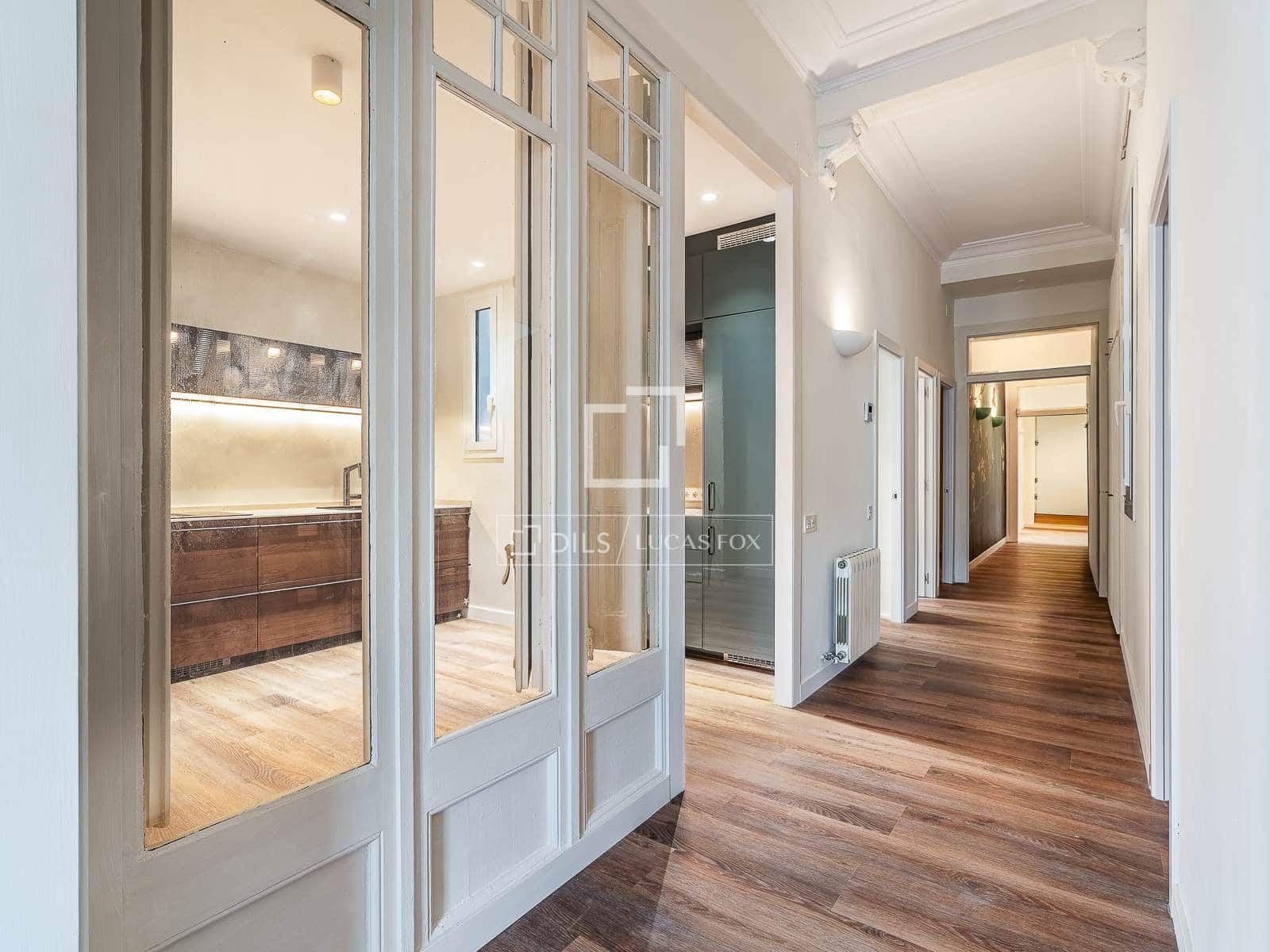 5 soveværelse Lejlighed til salg i Barcelona by - € 1.600.000 (Ref: 10167055)
